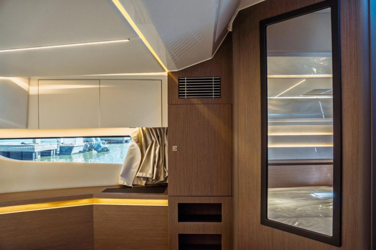2026 Jeanneau NC 1295 FLY Boat