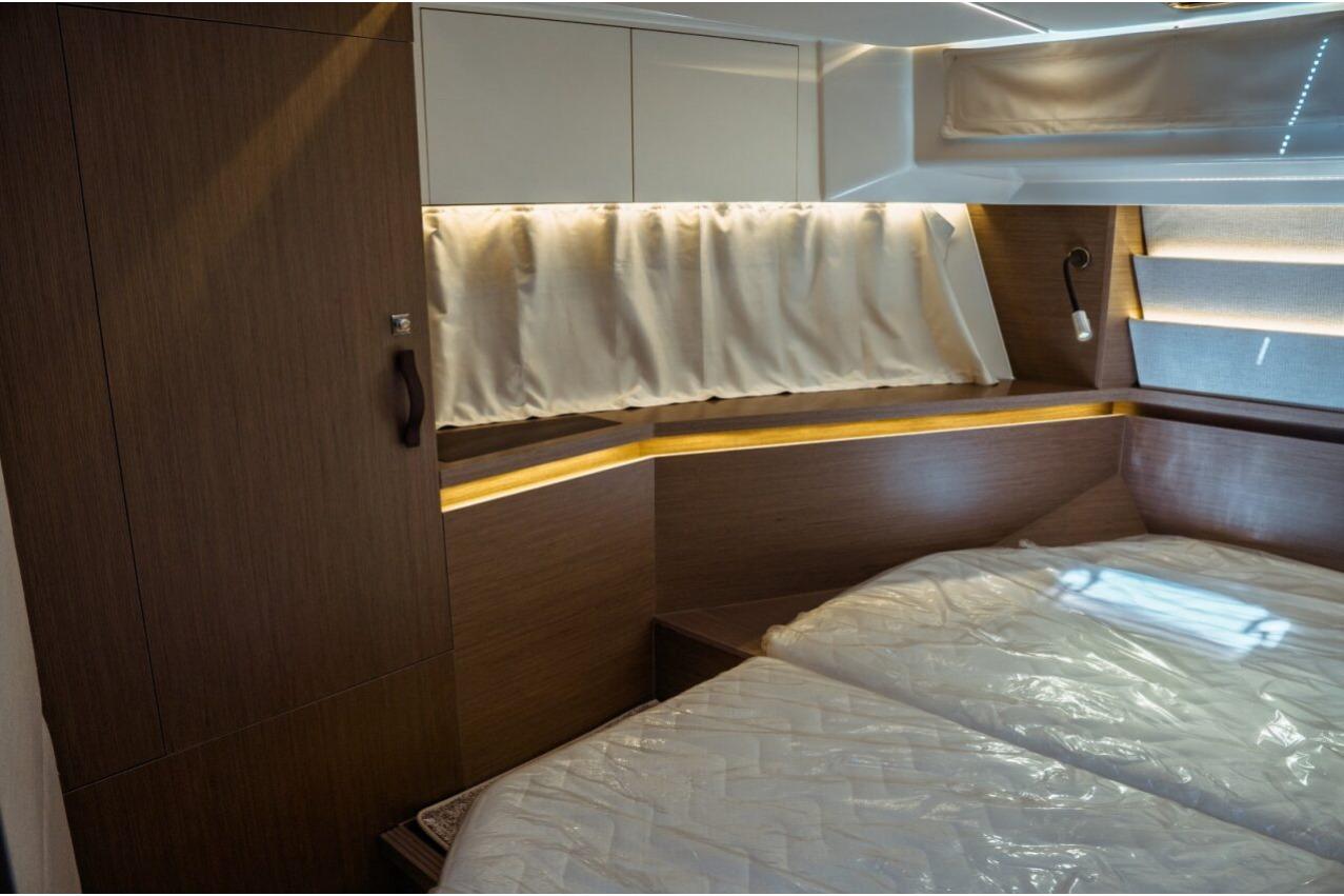 2026 Jeanneau NC 1295 FLY Boat