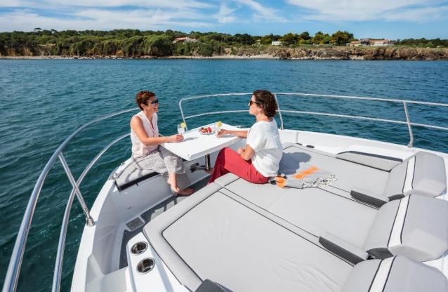 2026 Jeanneau NC 1295 FLY Boat