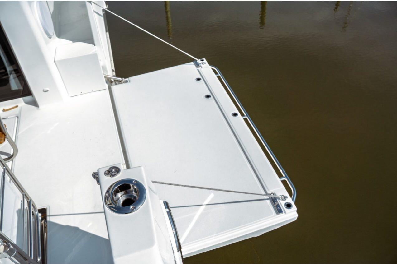 2026 Jeanneau NC 1295 FLY Boat