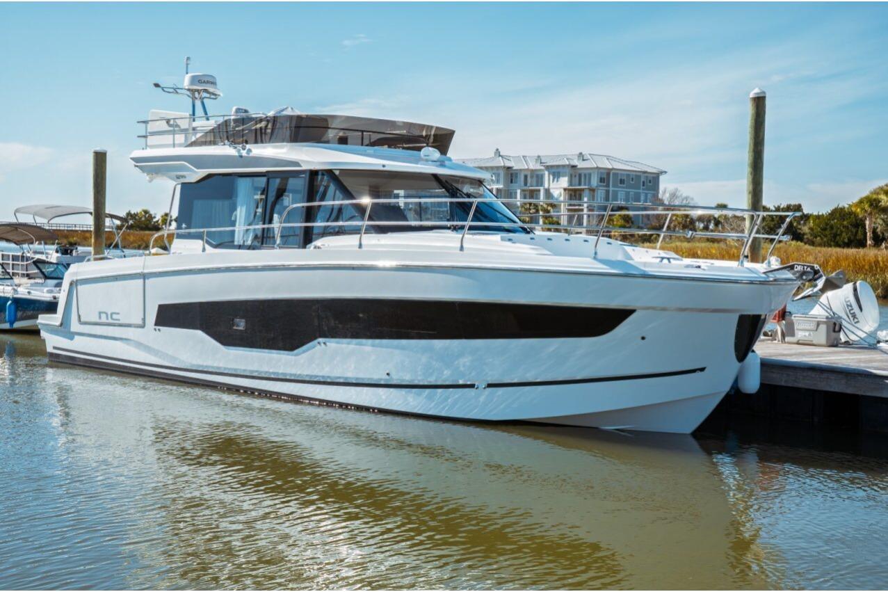 2026 Jeanneau NC 1295 FLY Boat