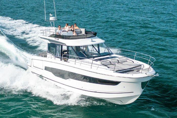 2026 Jeanneau NC 1295 FLY Boat
