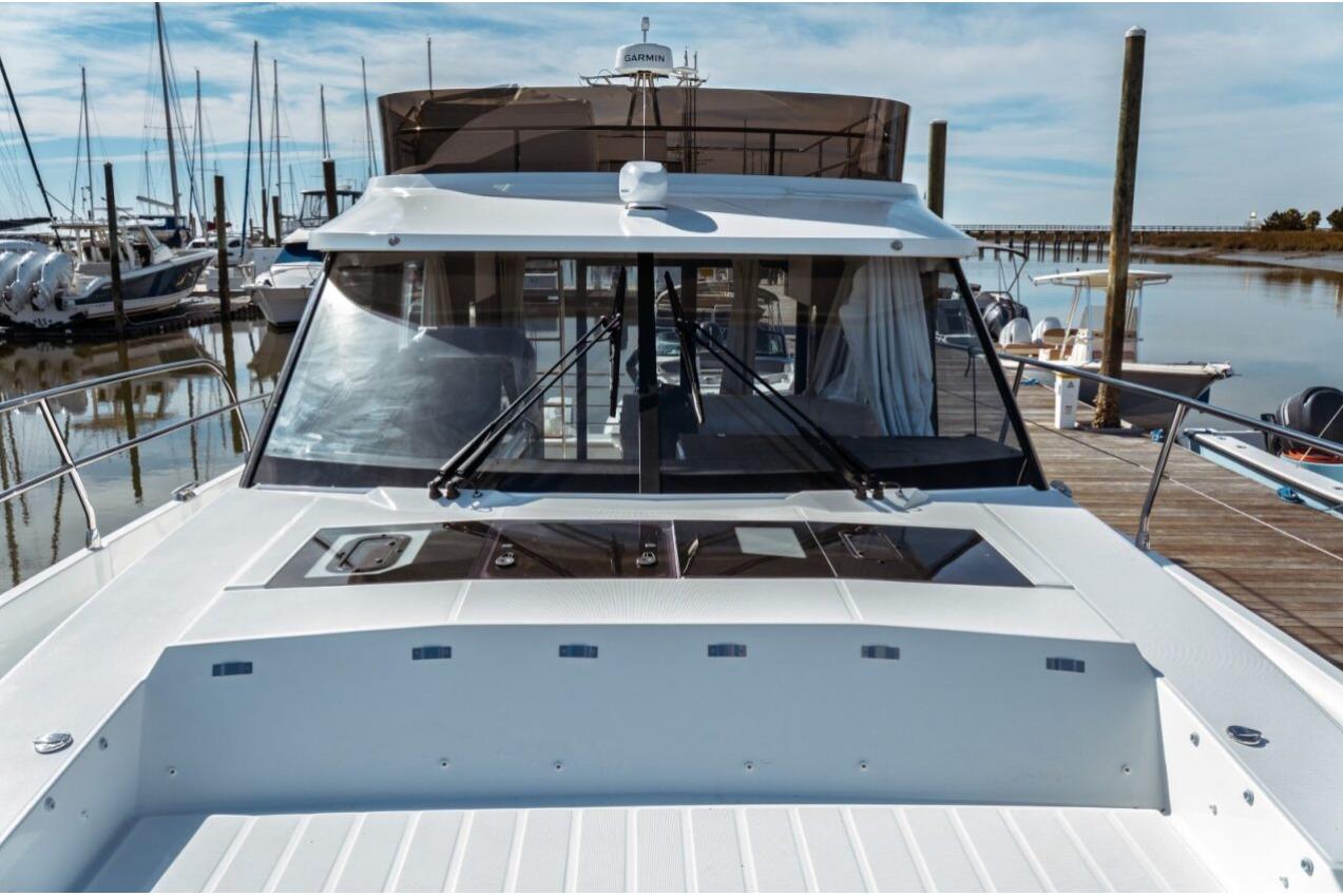 2026 Jeanneau NC 1295 FLY Boat