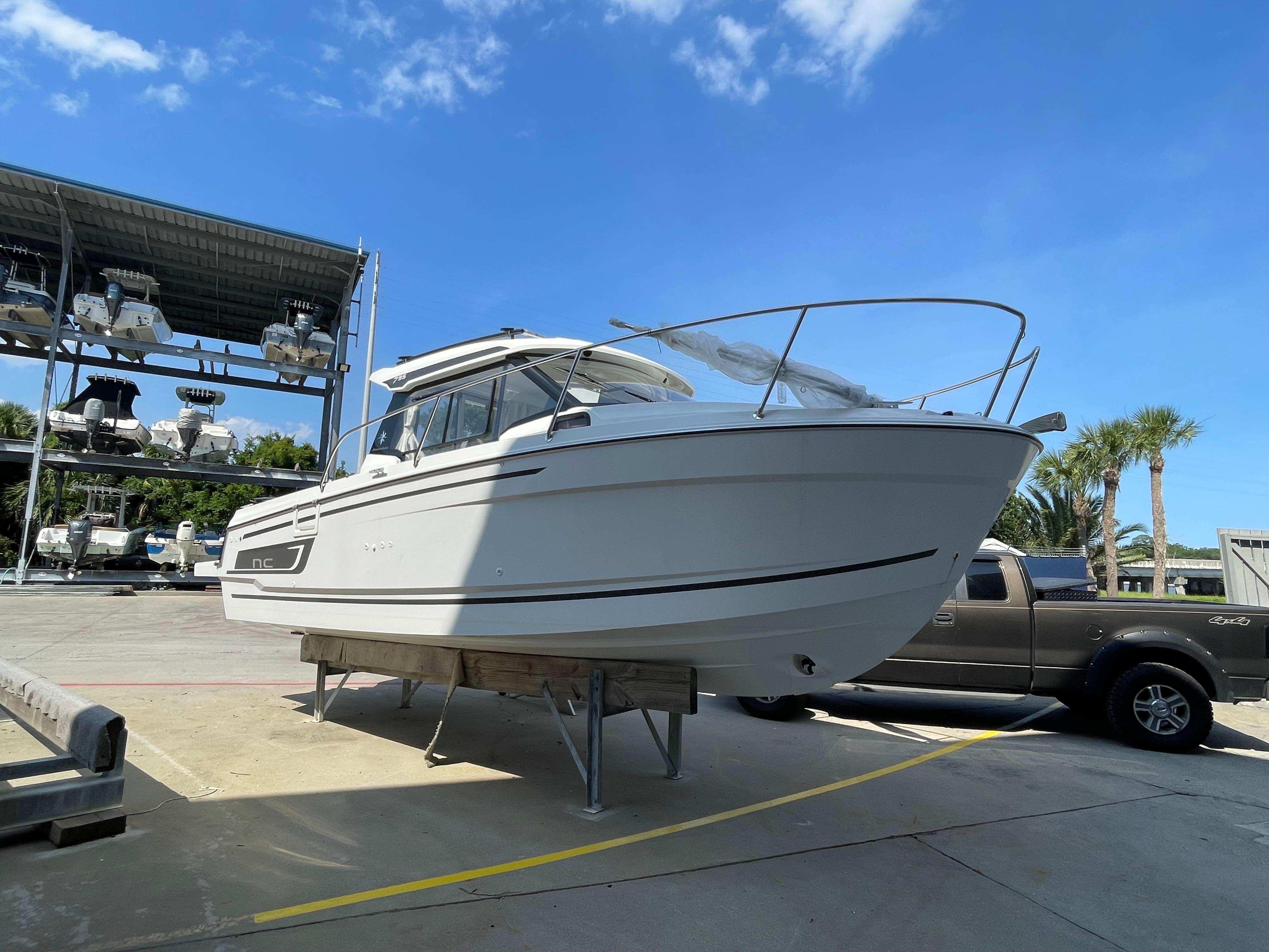 2026 Jeanneau Nc 795 Series 2 Cruisers