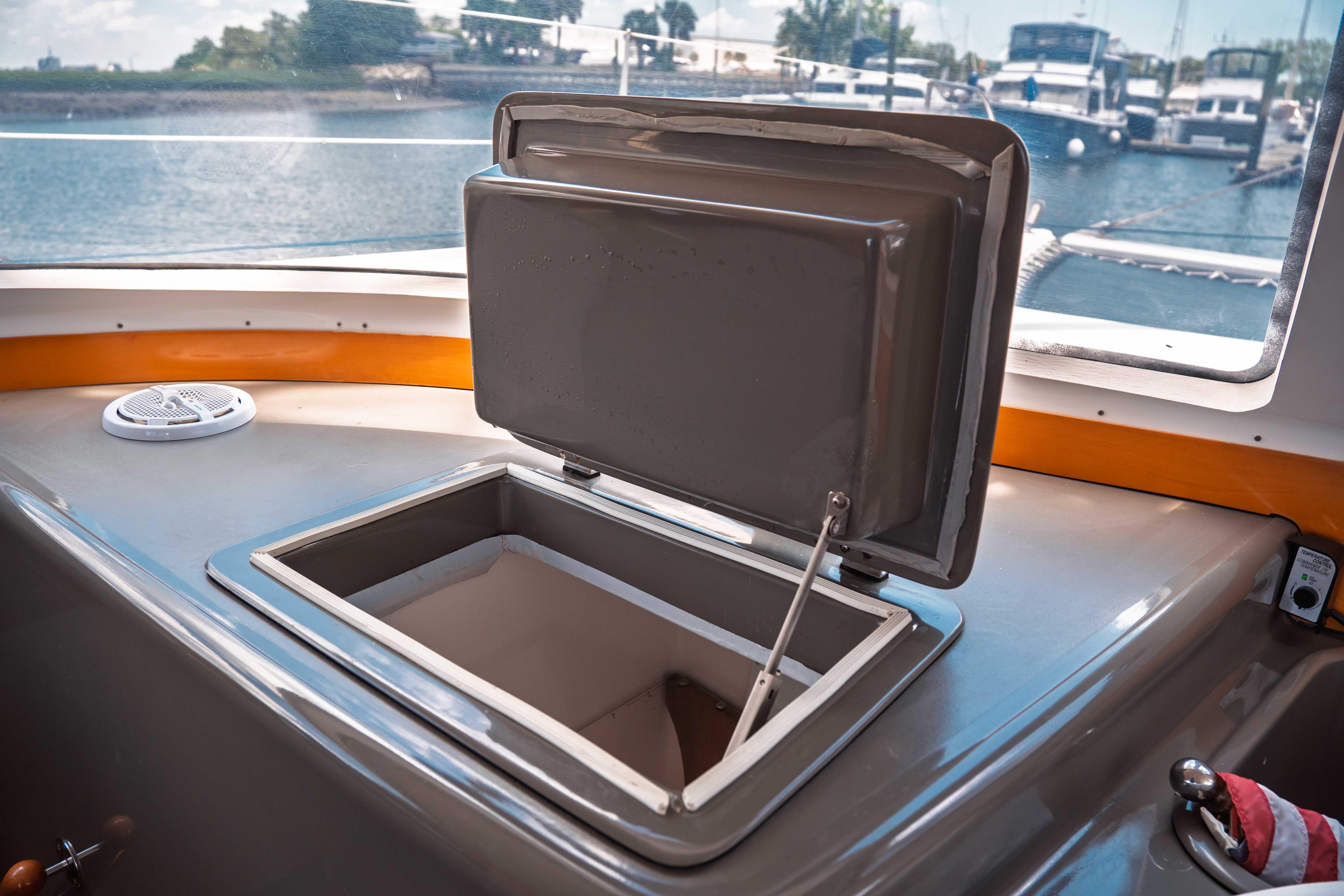 2006 Fountaine Pajot Lavezzi 40 Catamaran