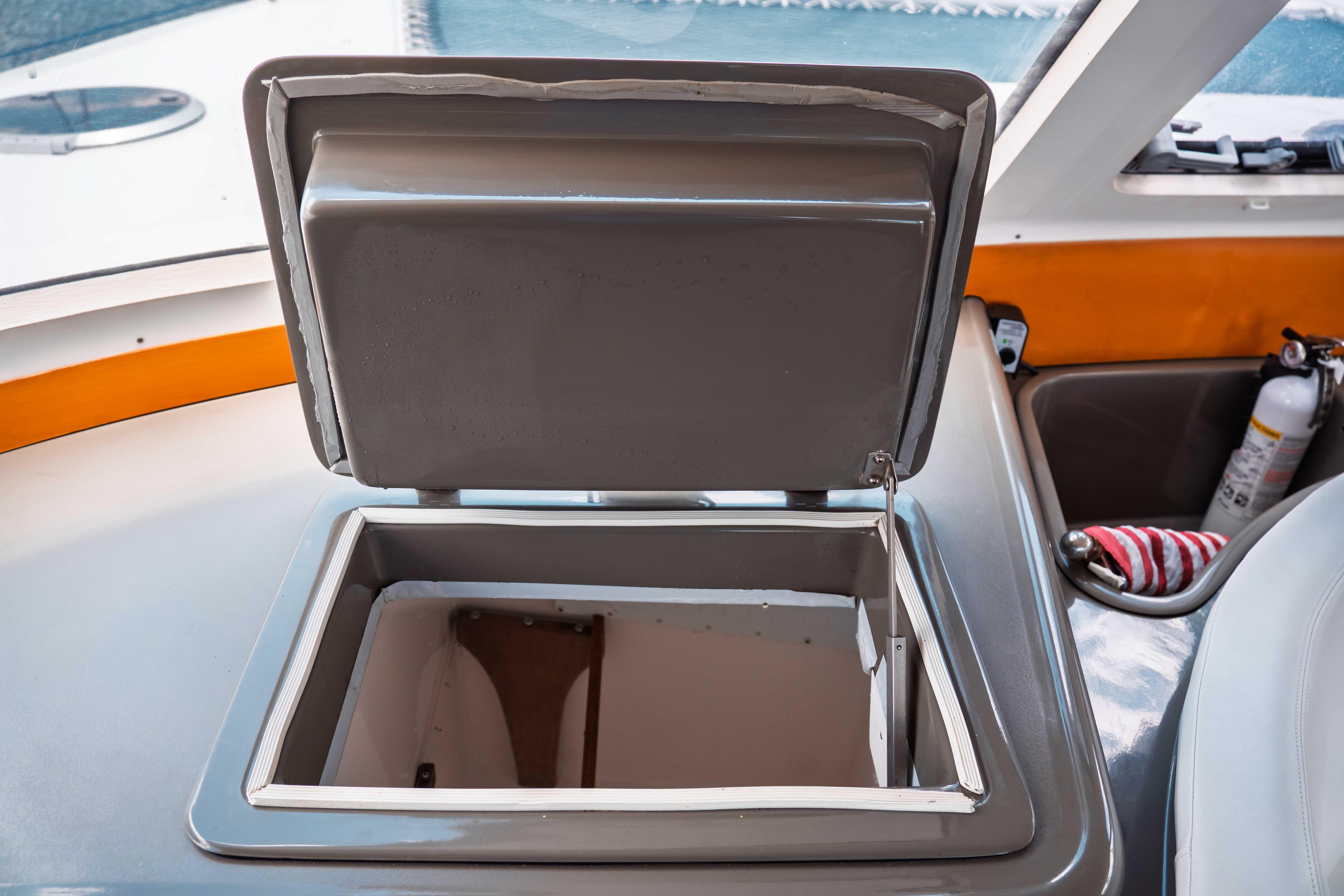 2006 Fountaine Pajot Lavezzi 40 Catamaran