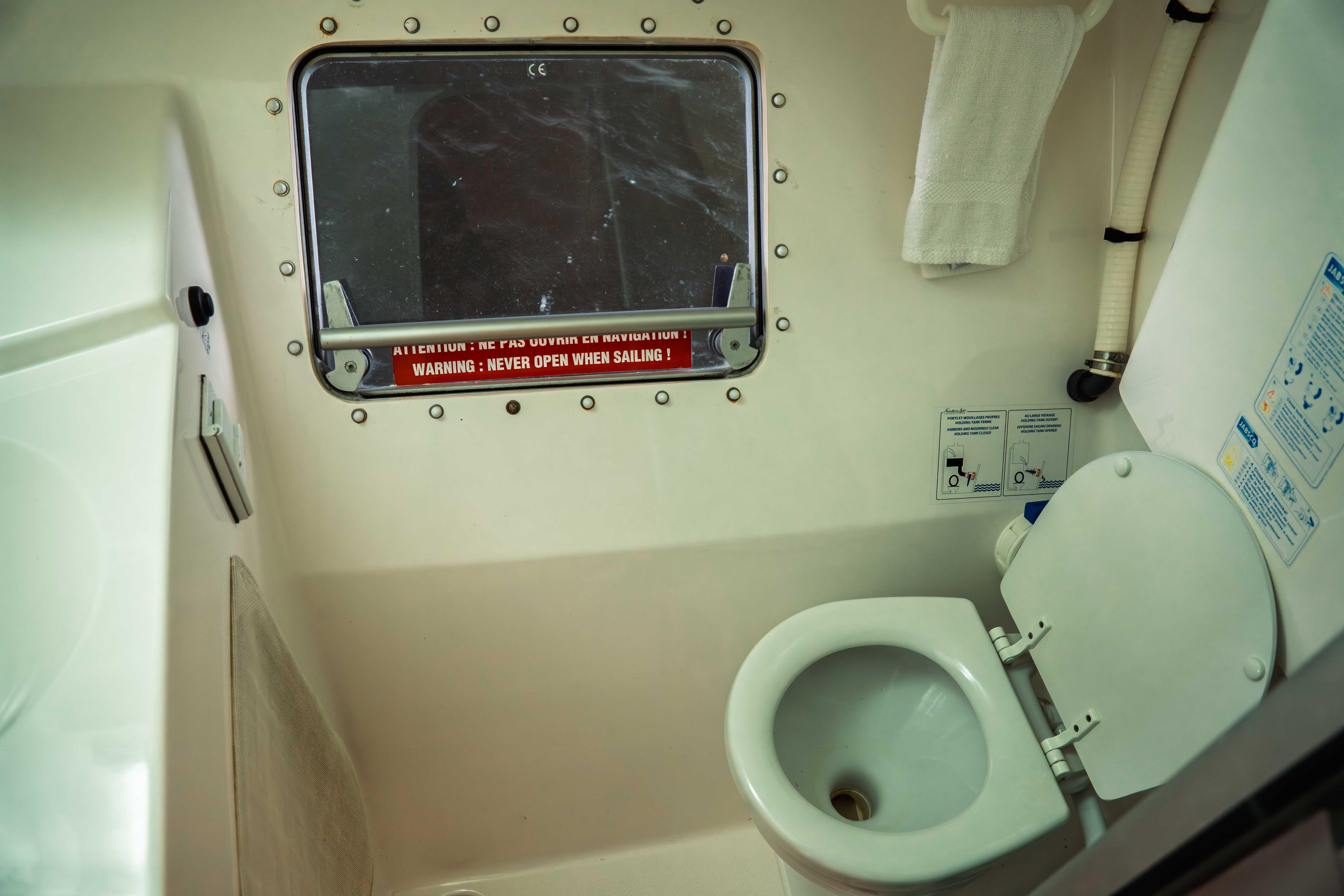 2006 Fountaine Pajot Lavezzi 40 Catamaran