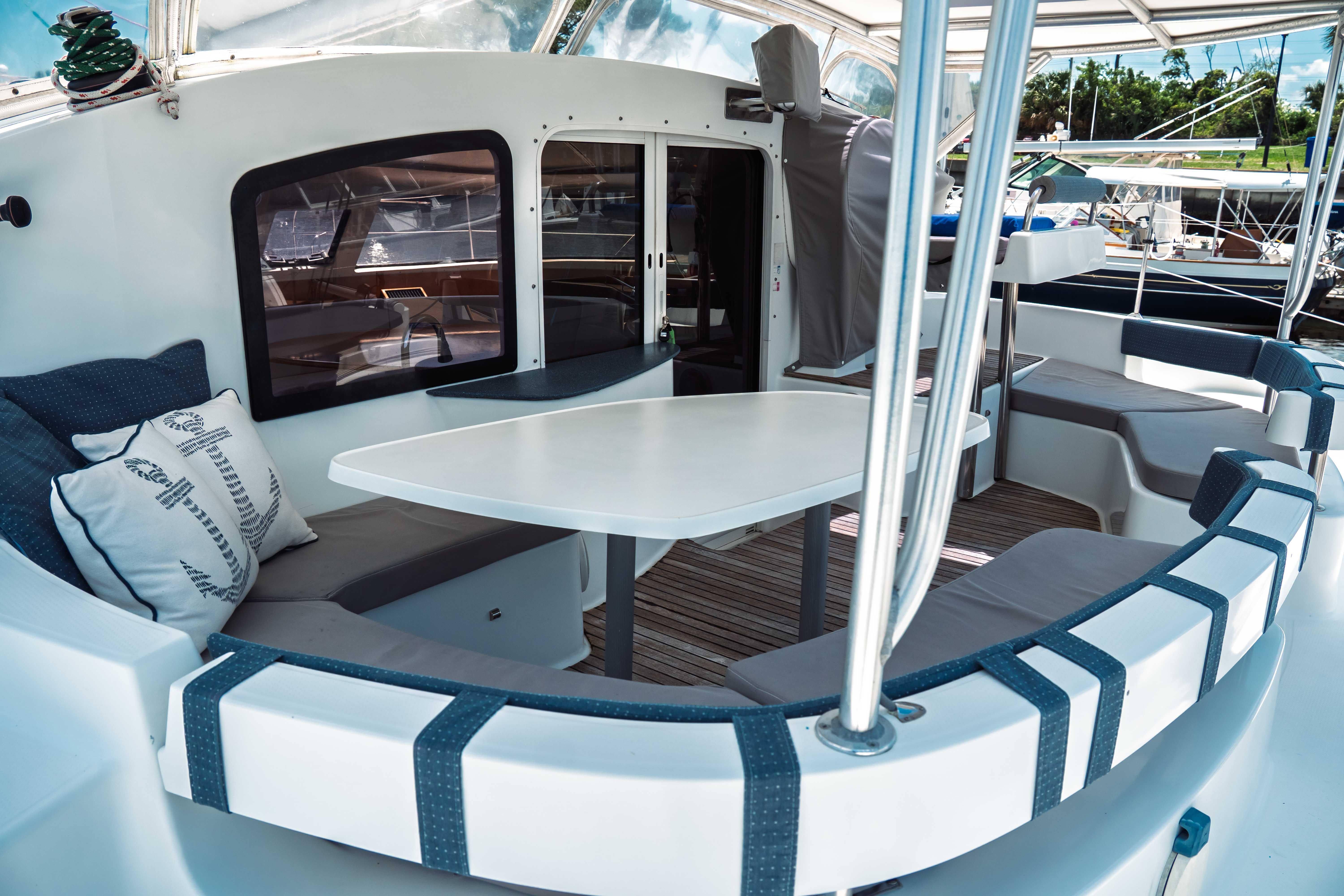 2006 Fountaine Pajot Lavezzi 40 Catamaran