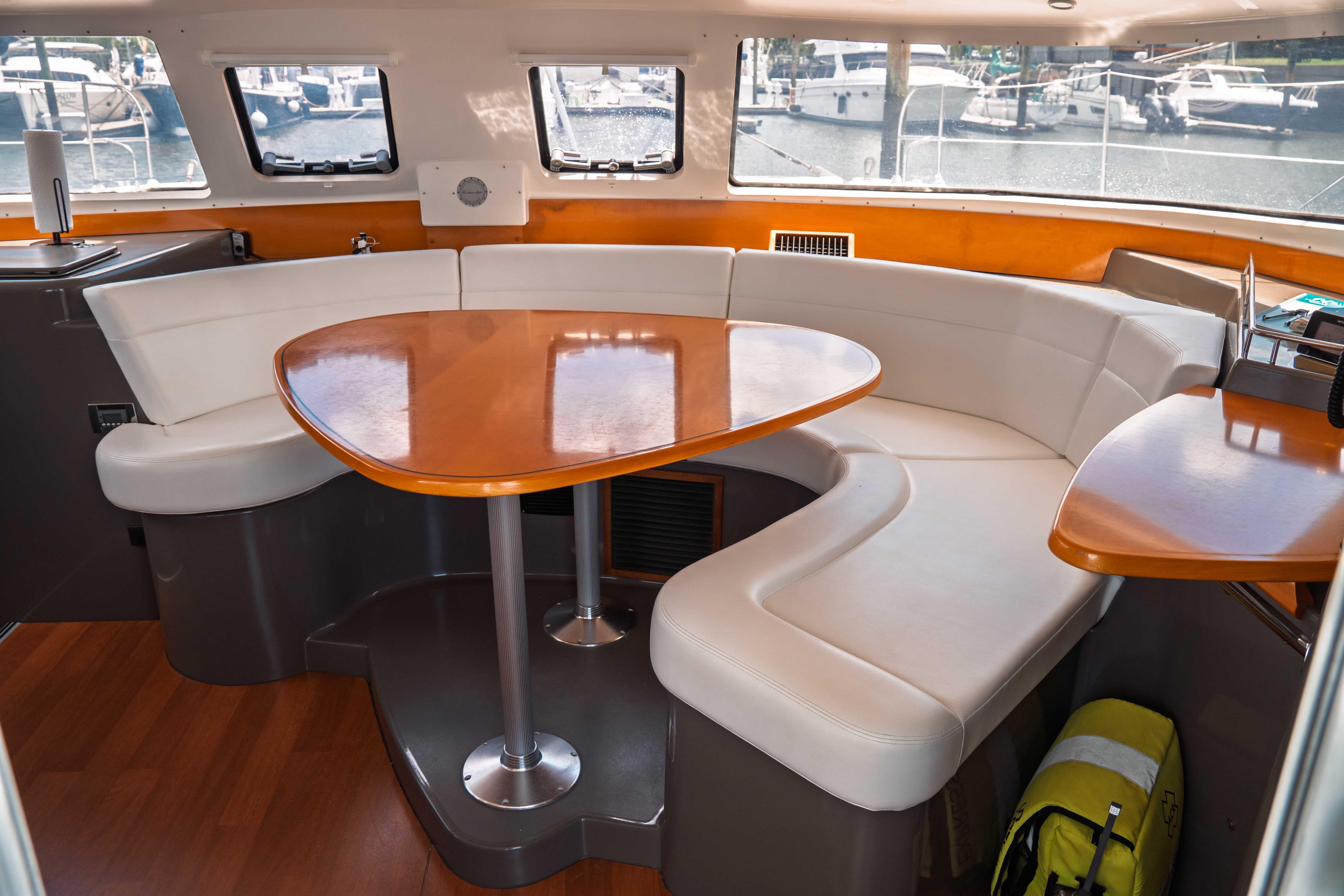 2006 Fountaine Pajot Lavezzi 40 Catamaran