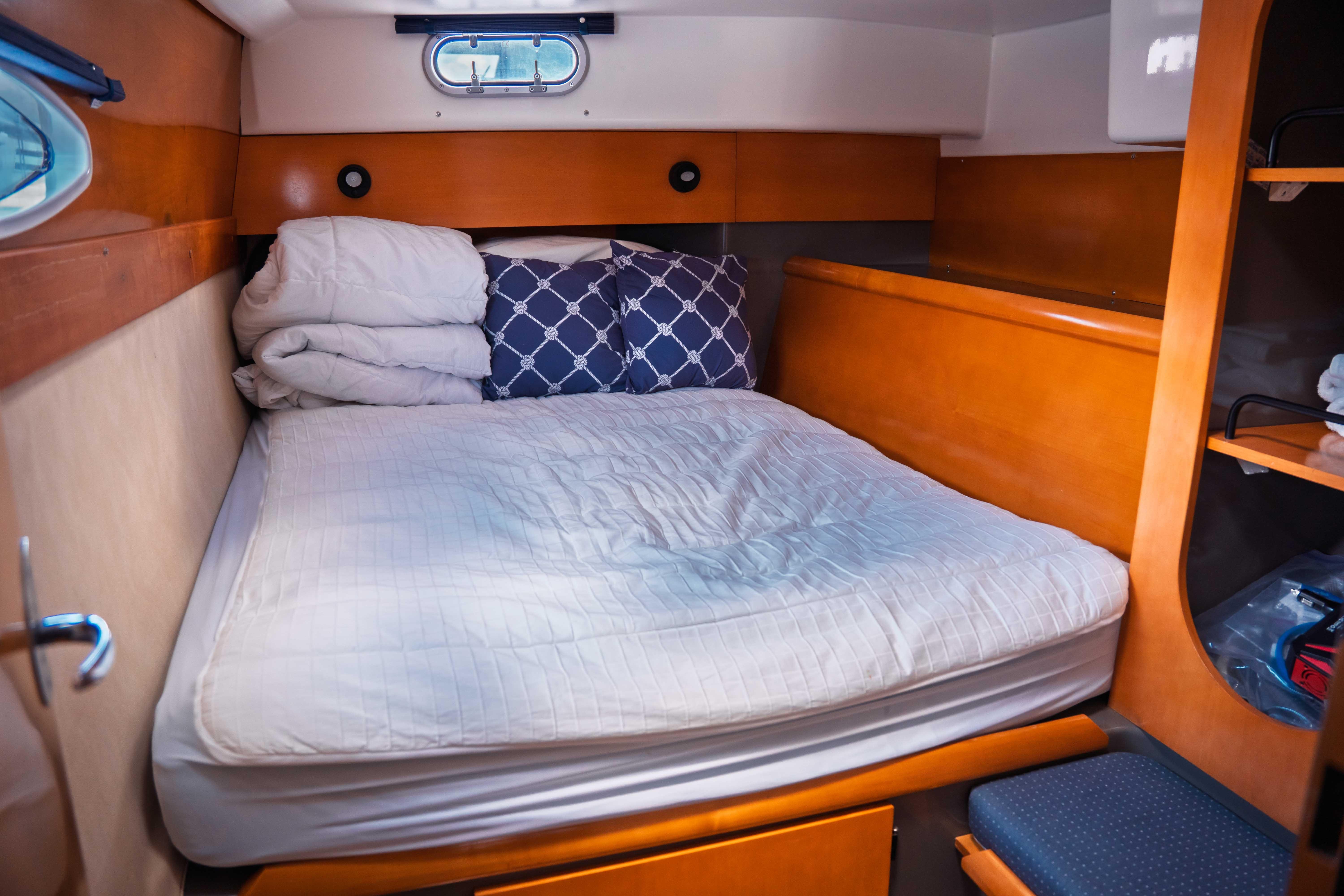 2006 Fountaine Pajot Lavezzi 40 Catamaran