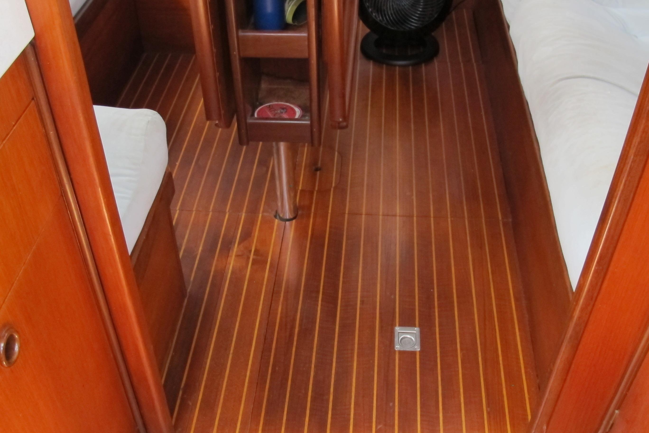 1985 Beneteau Idylle 11.50 Cruisers
