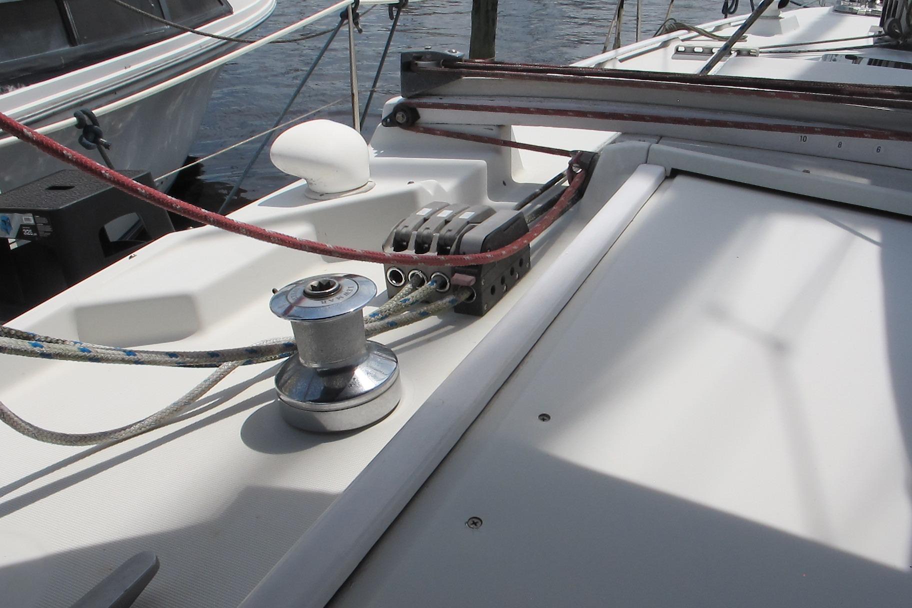 1985 Beneteau Idylle 11.50 Cruisers