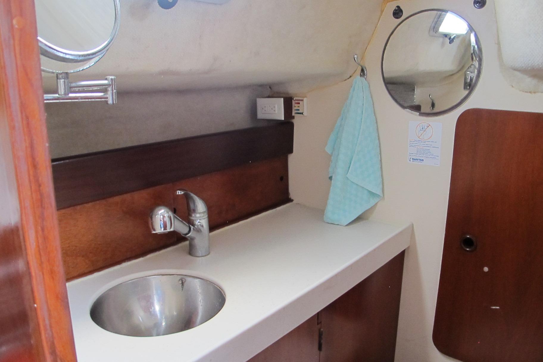 1985 Beneteau Idylle 11.50 Cruisers