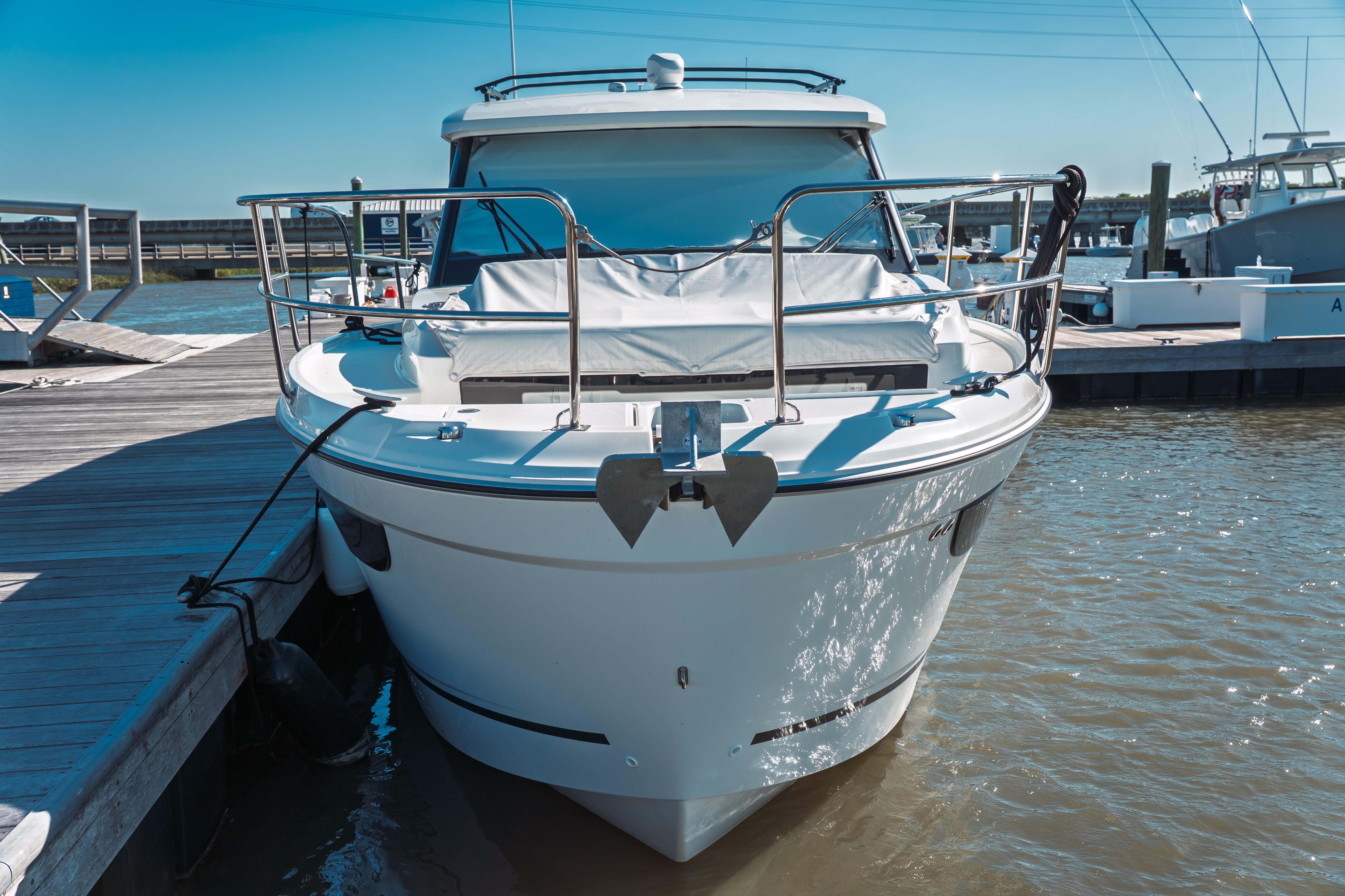 2025 Jeanneau Nc 895 Series 2 Cruisers