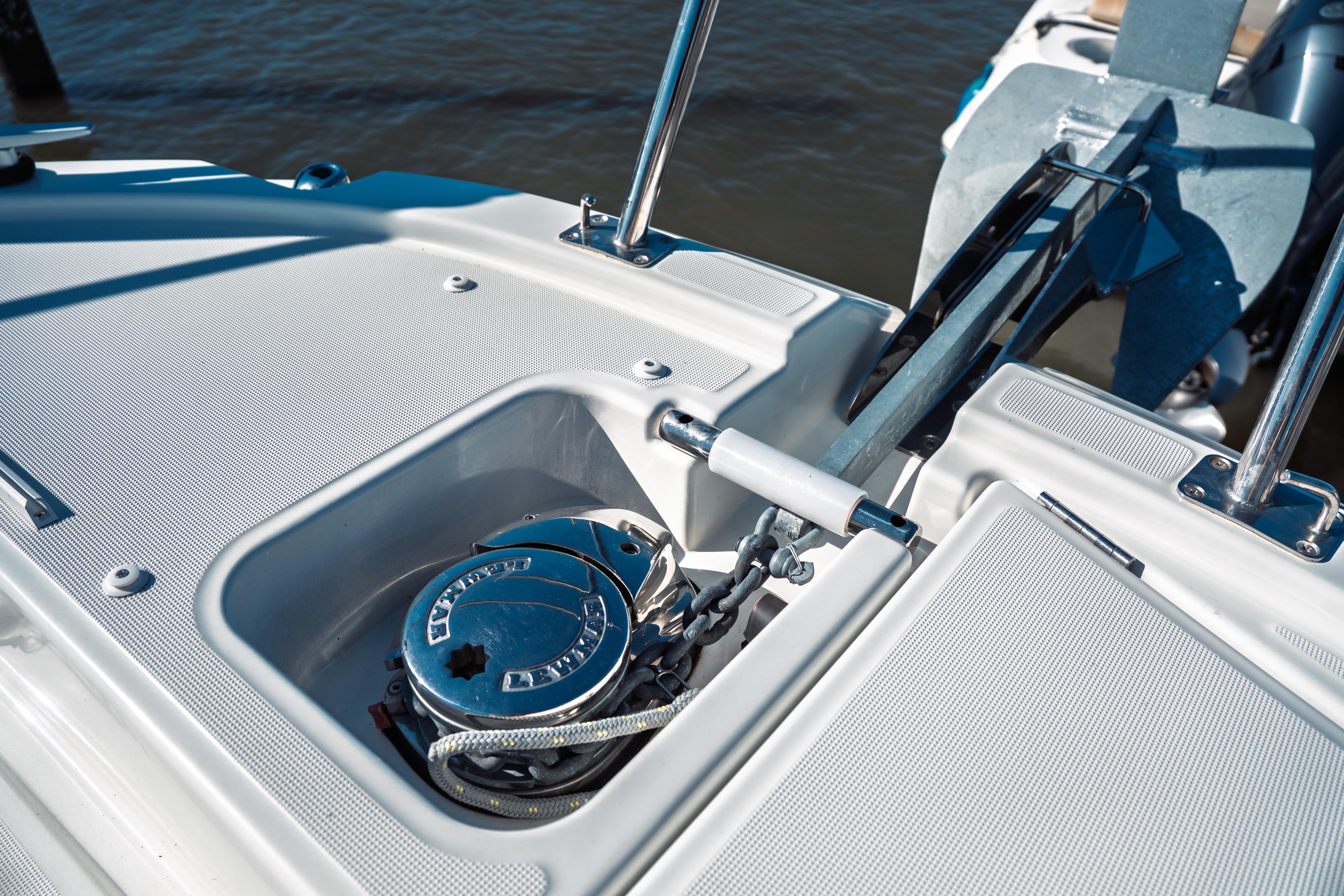 2025 Jeanneau Nc 895 Series 2 Cruisers