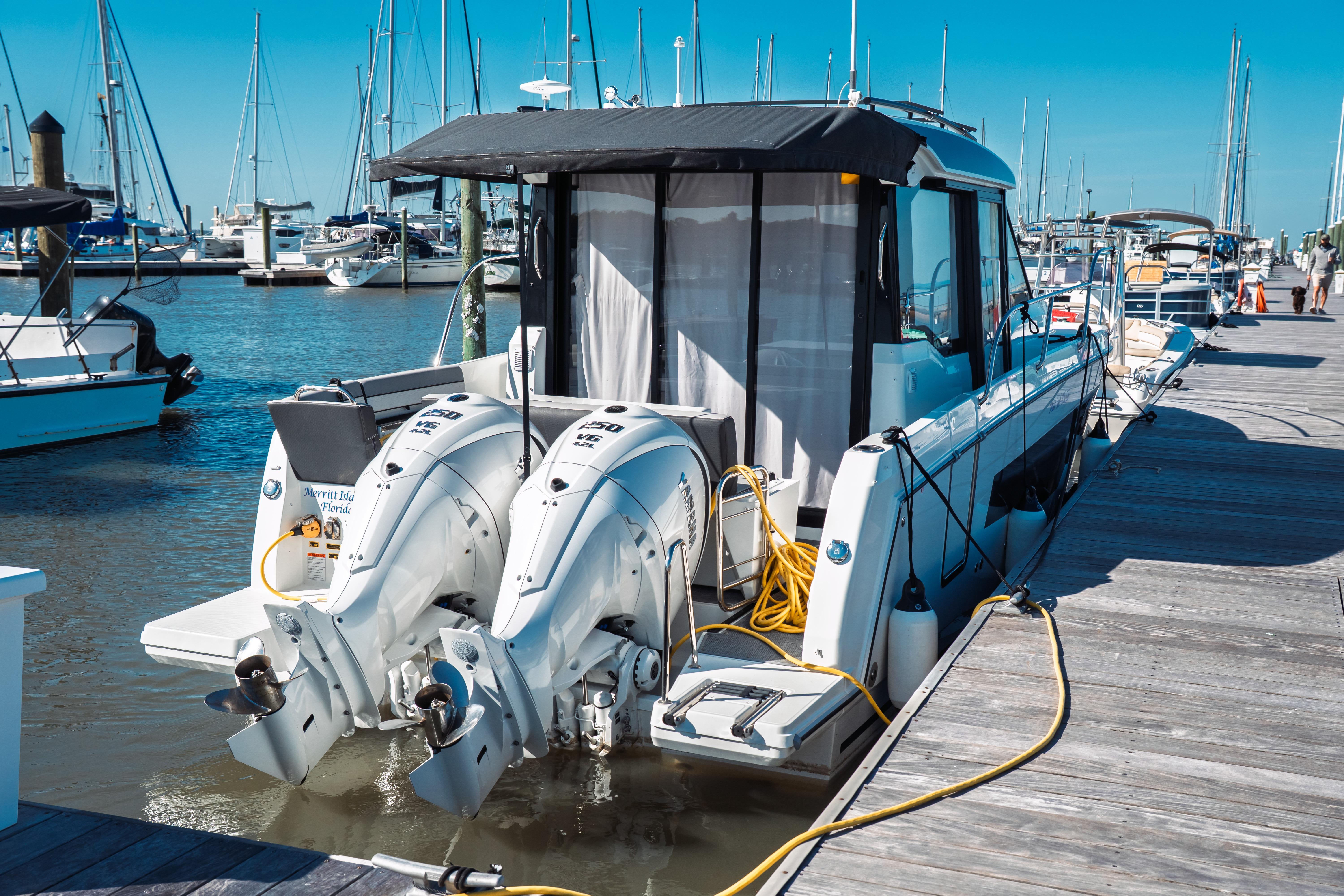 2025 Jeanneau Nc 895 Series 2 Cruisers