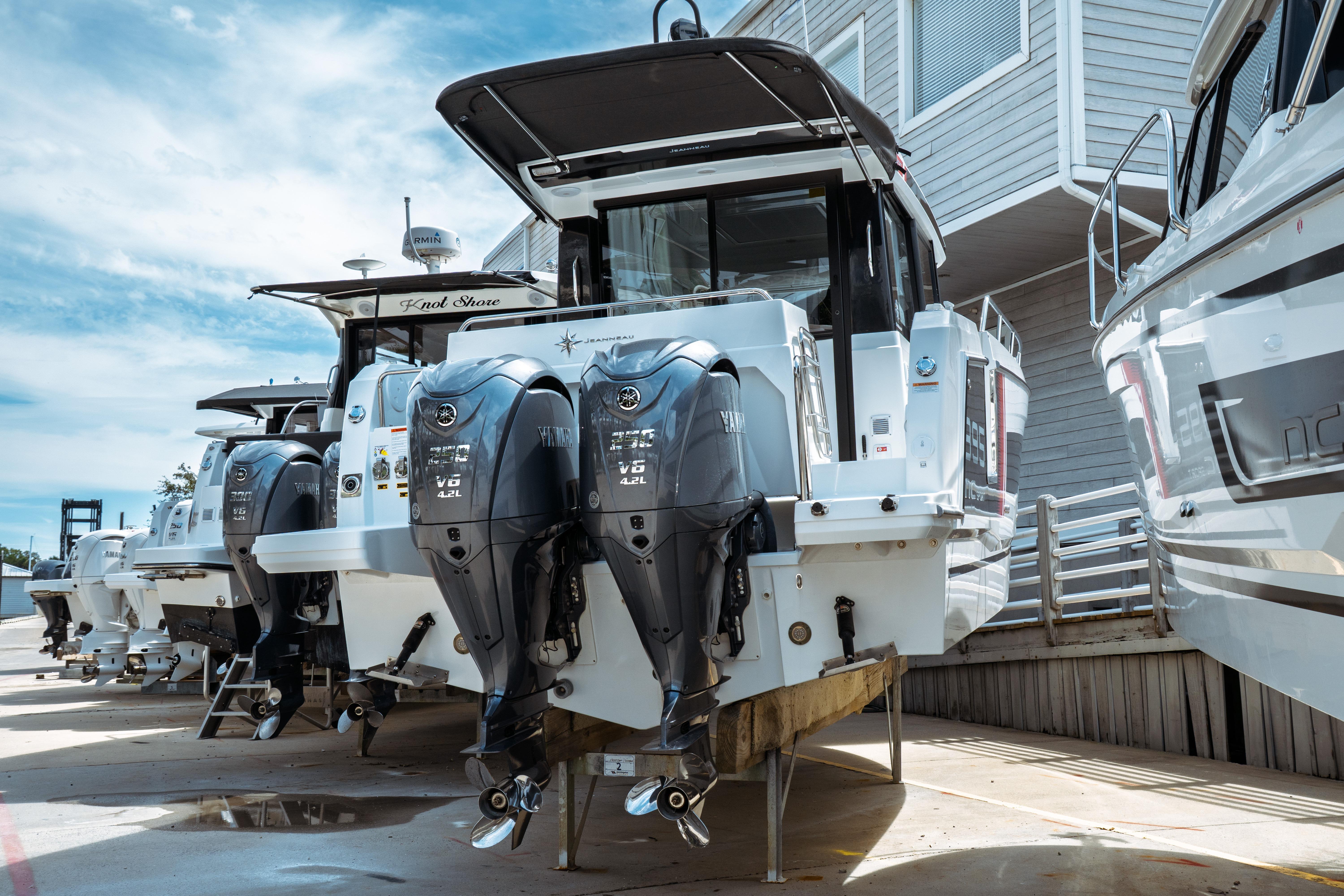 2027 Jeanneau Nc 895 Sport Series 2 Sports Cruiser