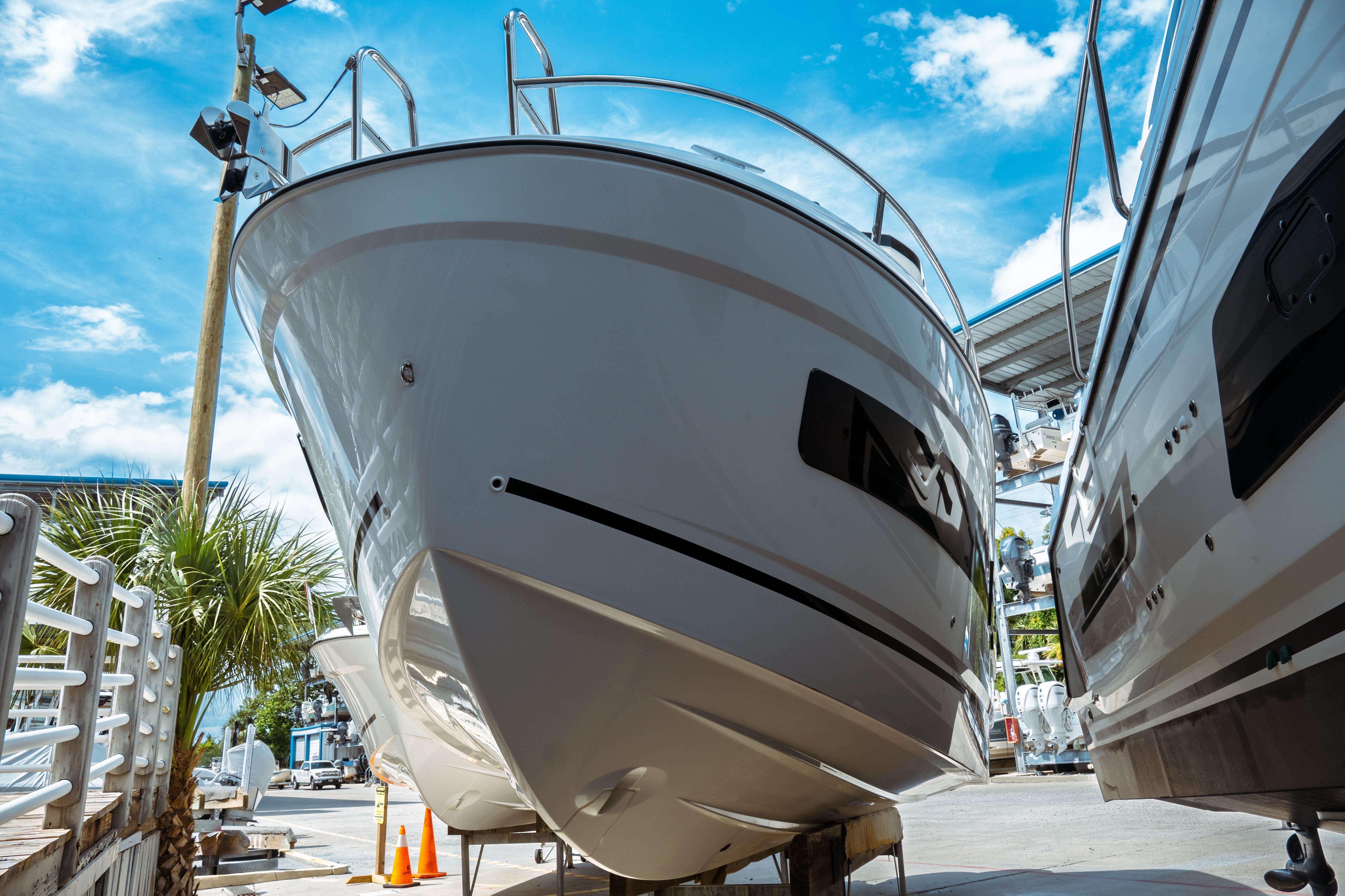 2027 Jeanneau Nc 895 Sport Series 2 Sports Cruiser