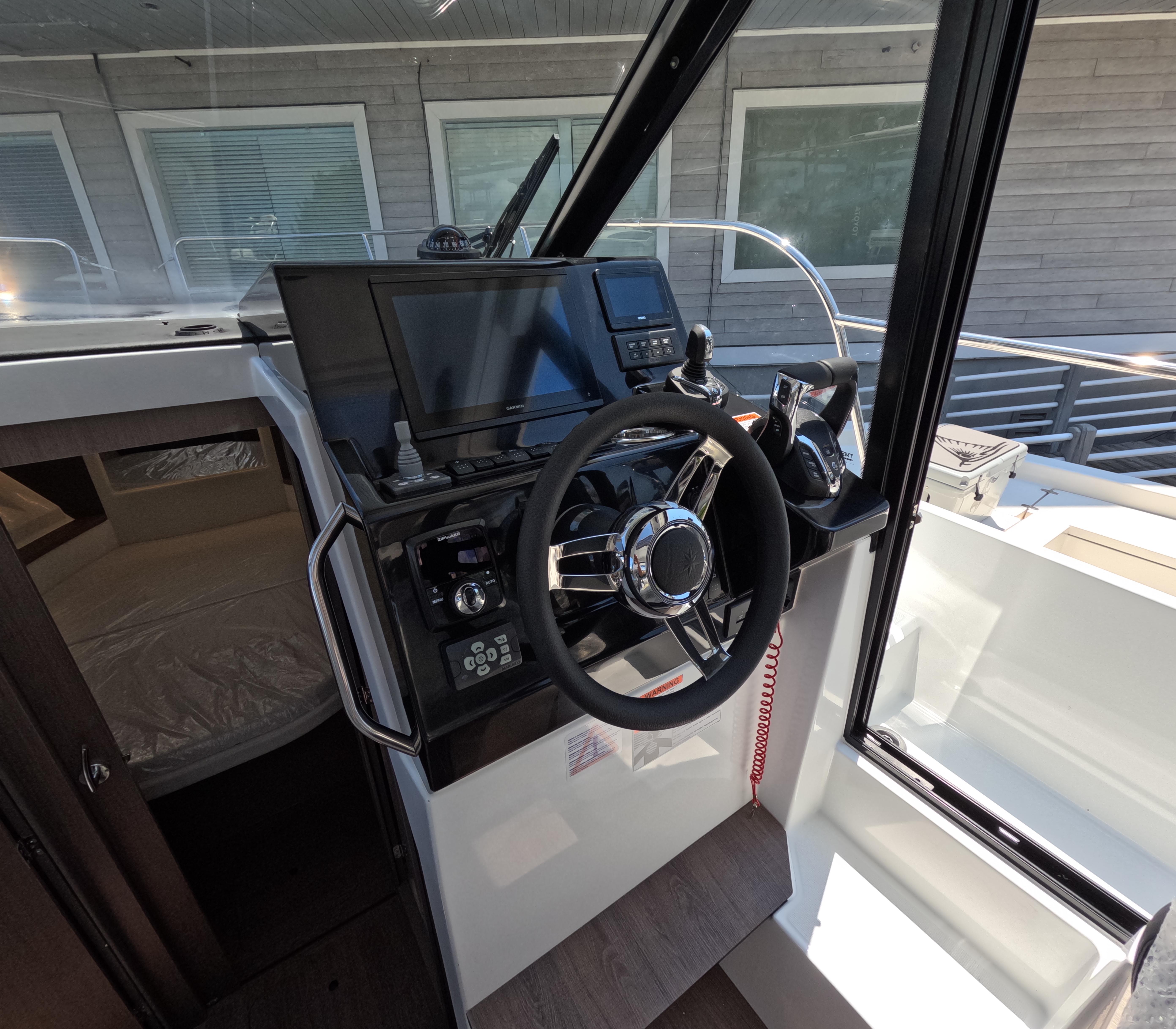 2025 Jeanneau Nc Weekender 895 Series 2 Cruisers