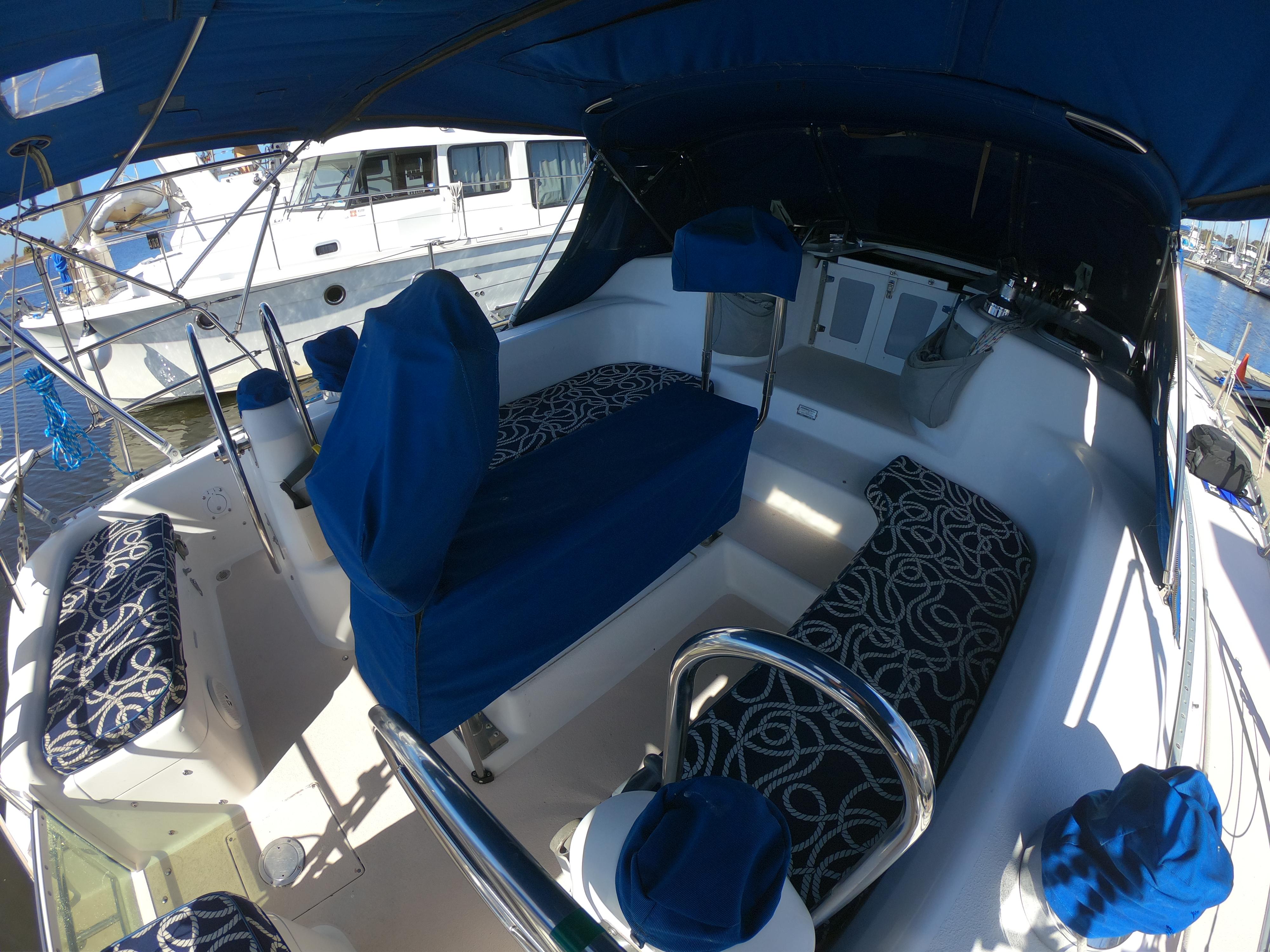1998 Catalina 400 Cruisers