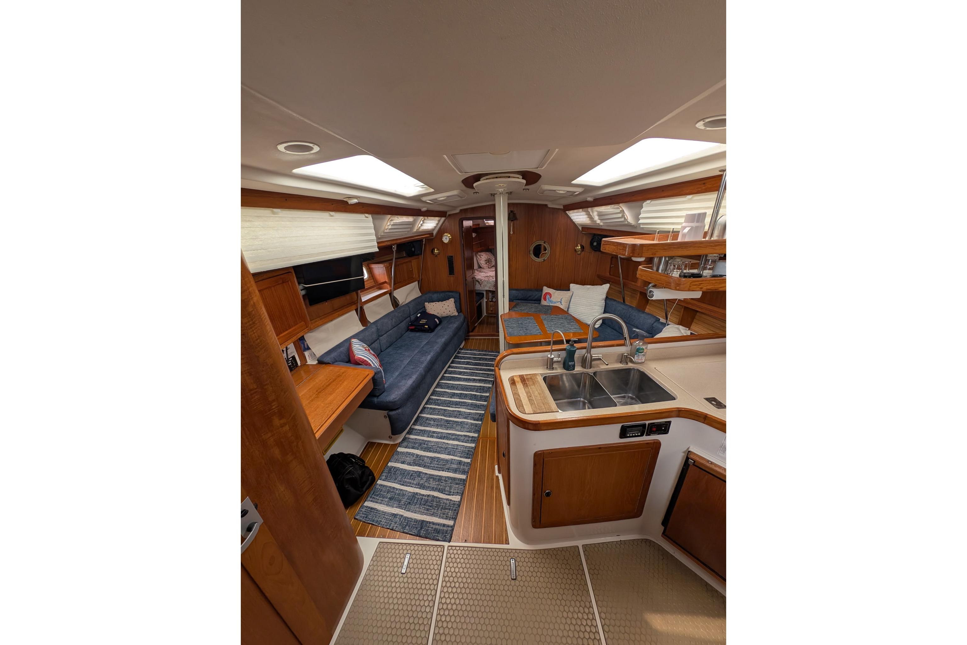 1998 Catalina 400 Cruisers