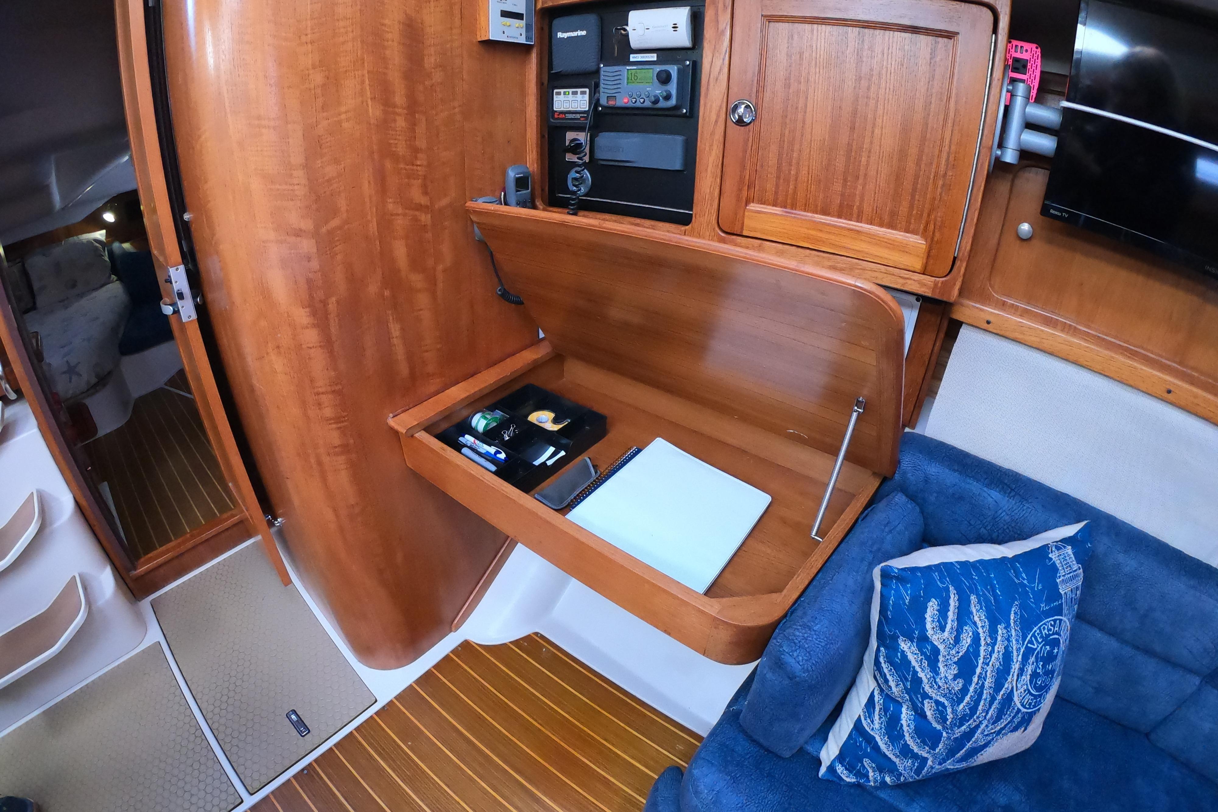 1998 Catalina 400 Cruisers