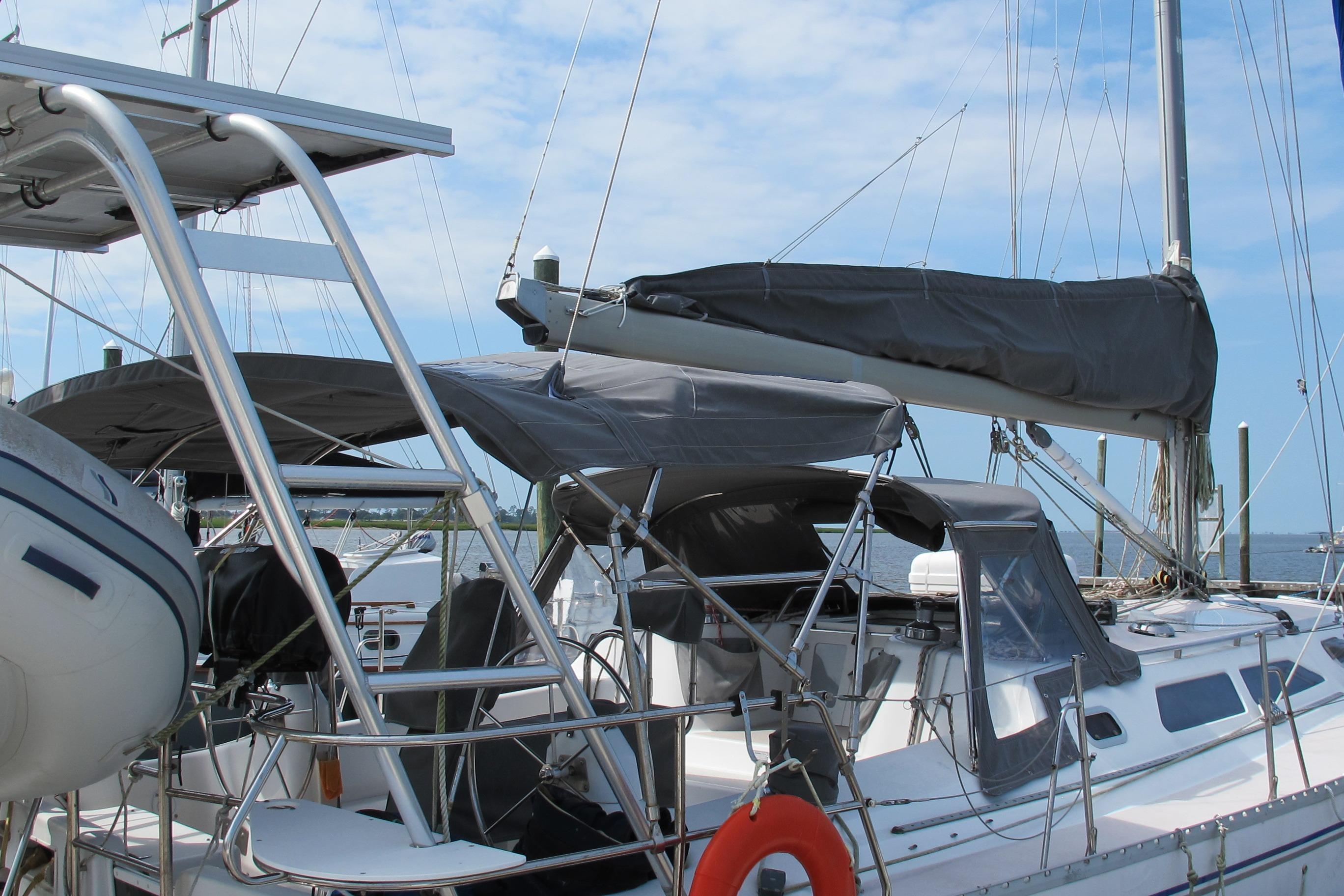 1998 Catalina 400 Cruisers
