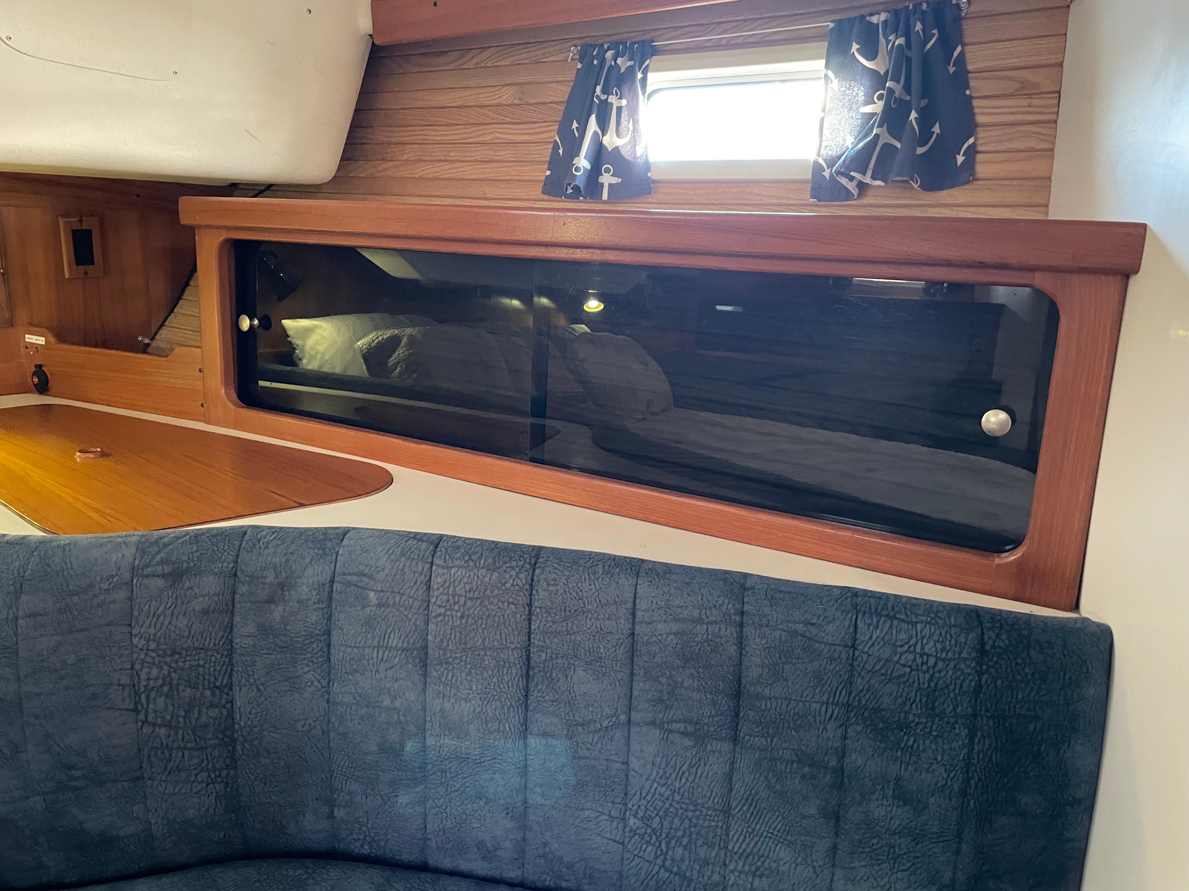 1998 Catalina 400 Cruisers