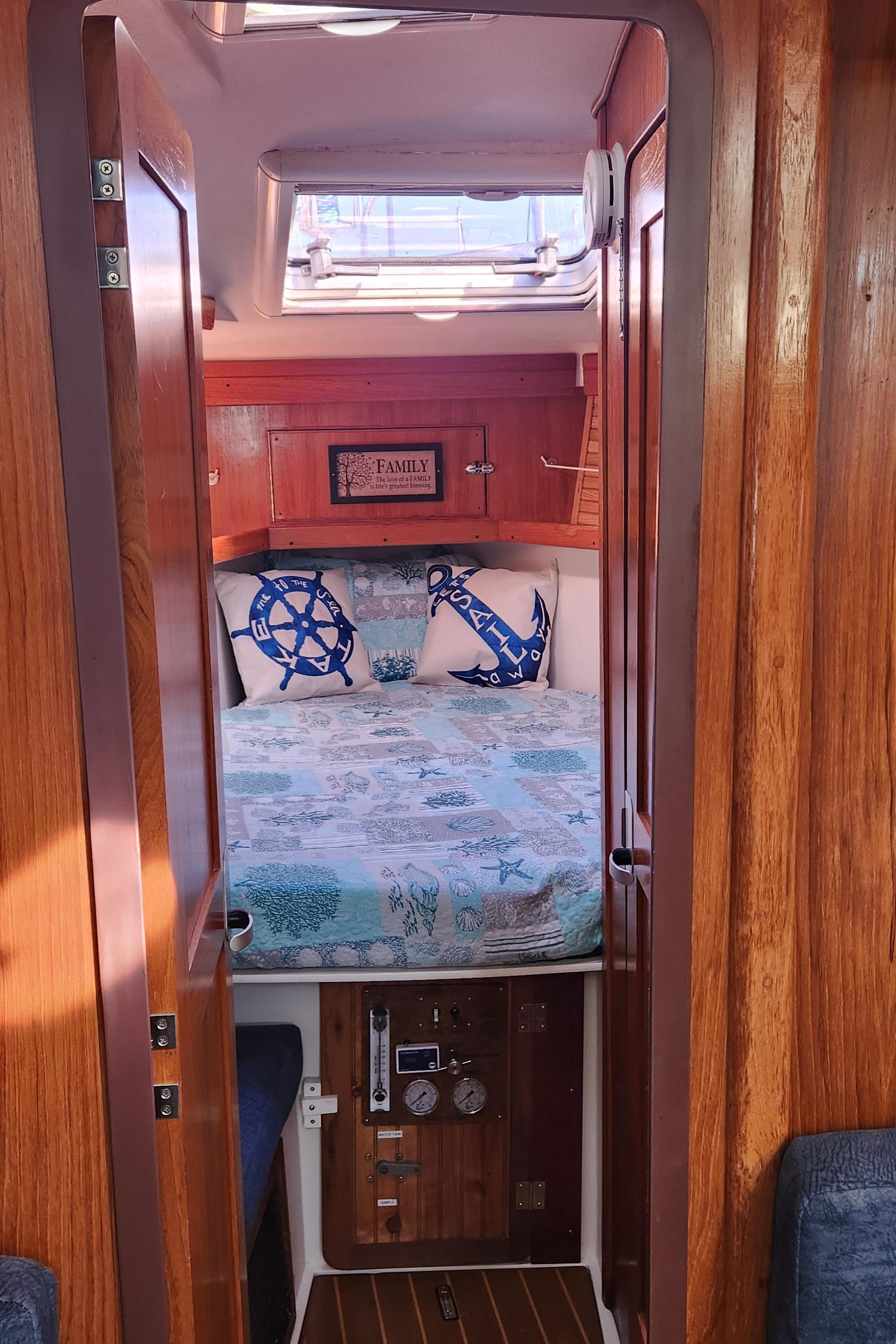 1998 Catalina 400 Cruisers