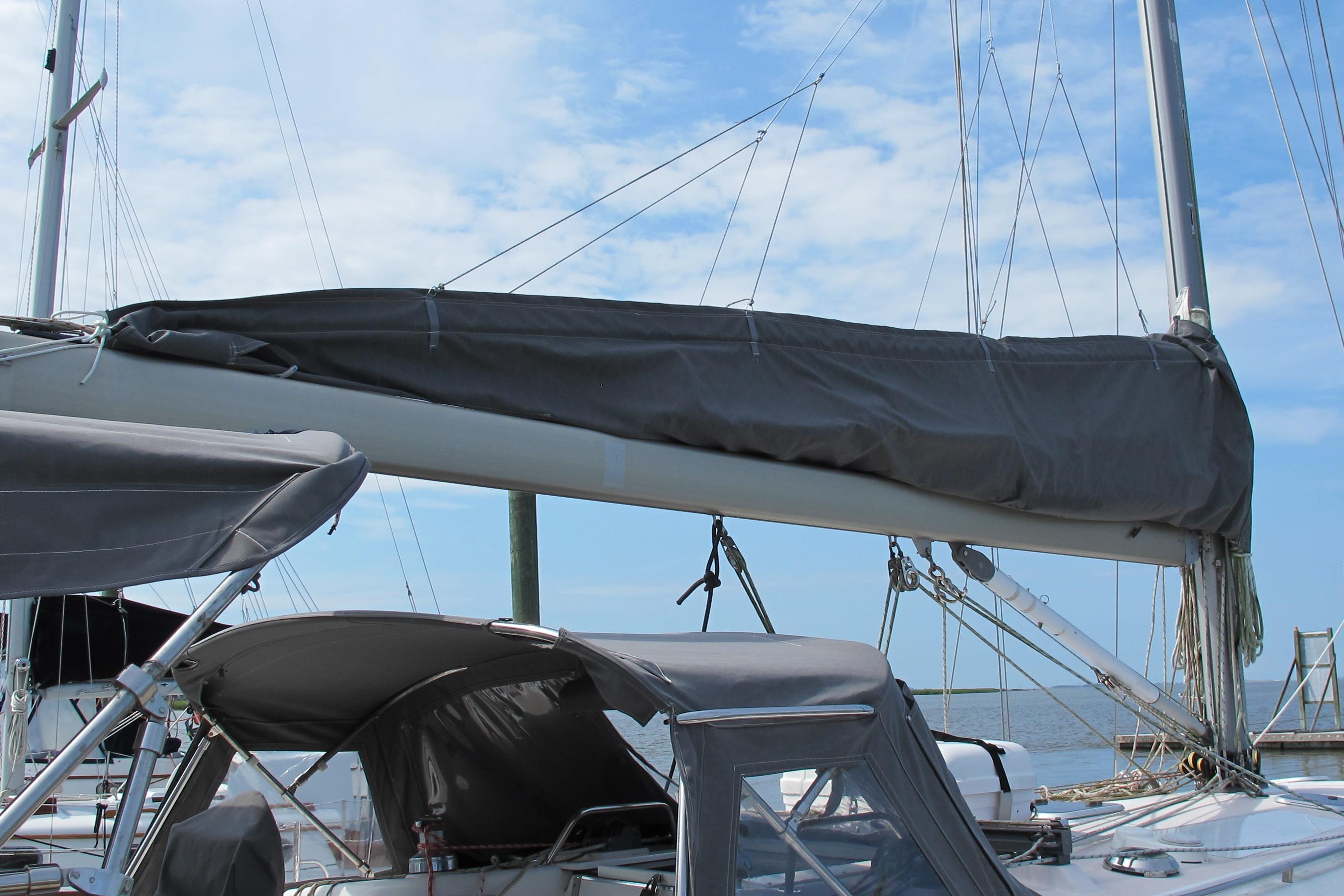 1998 Catalina 400 Cruisers