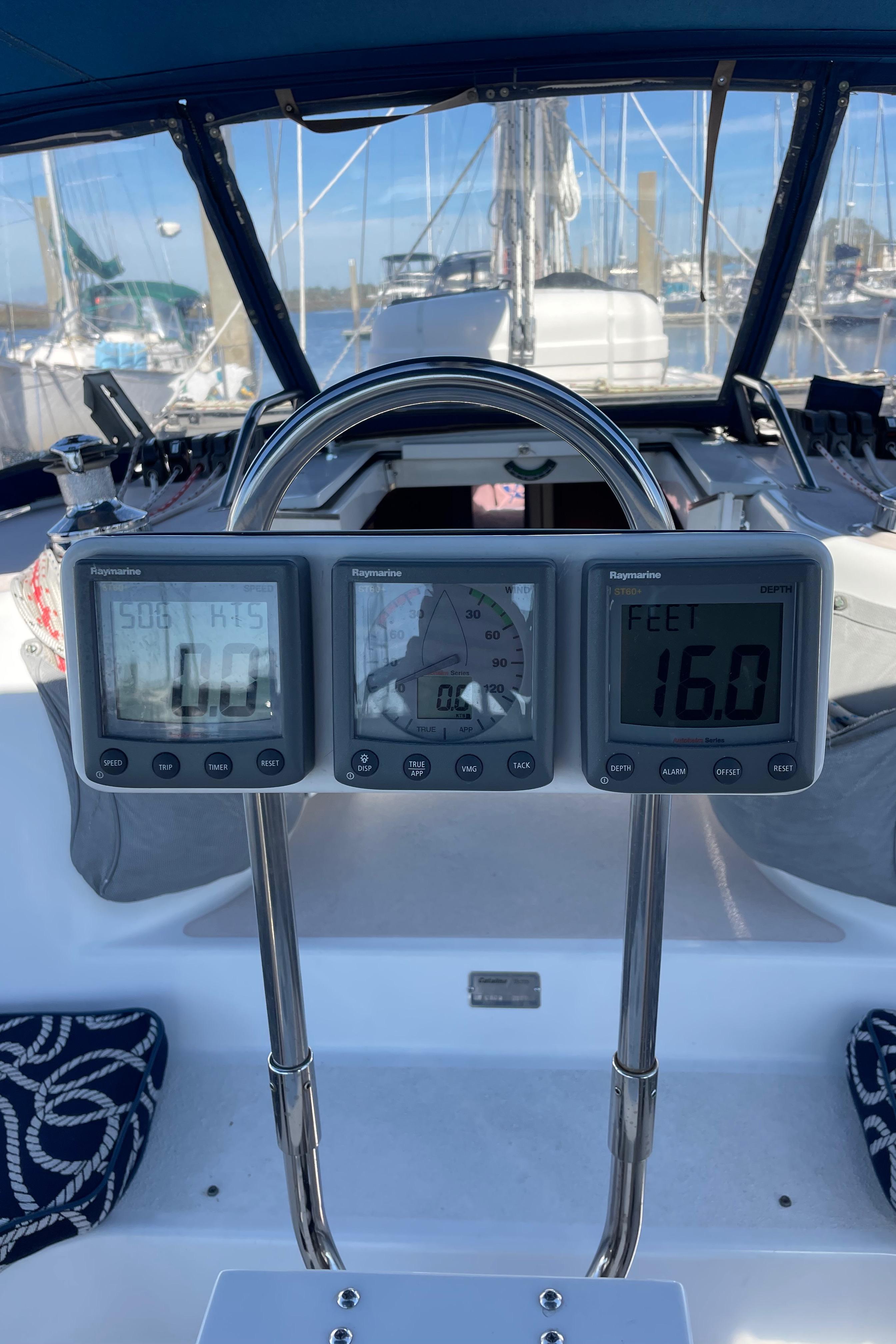 1998 Catalina 400 Cruisers