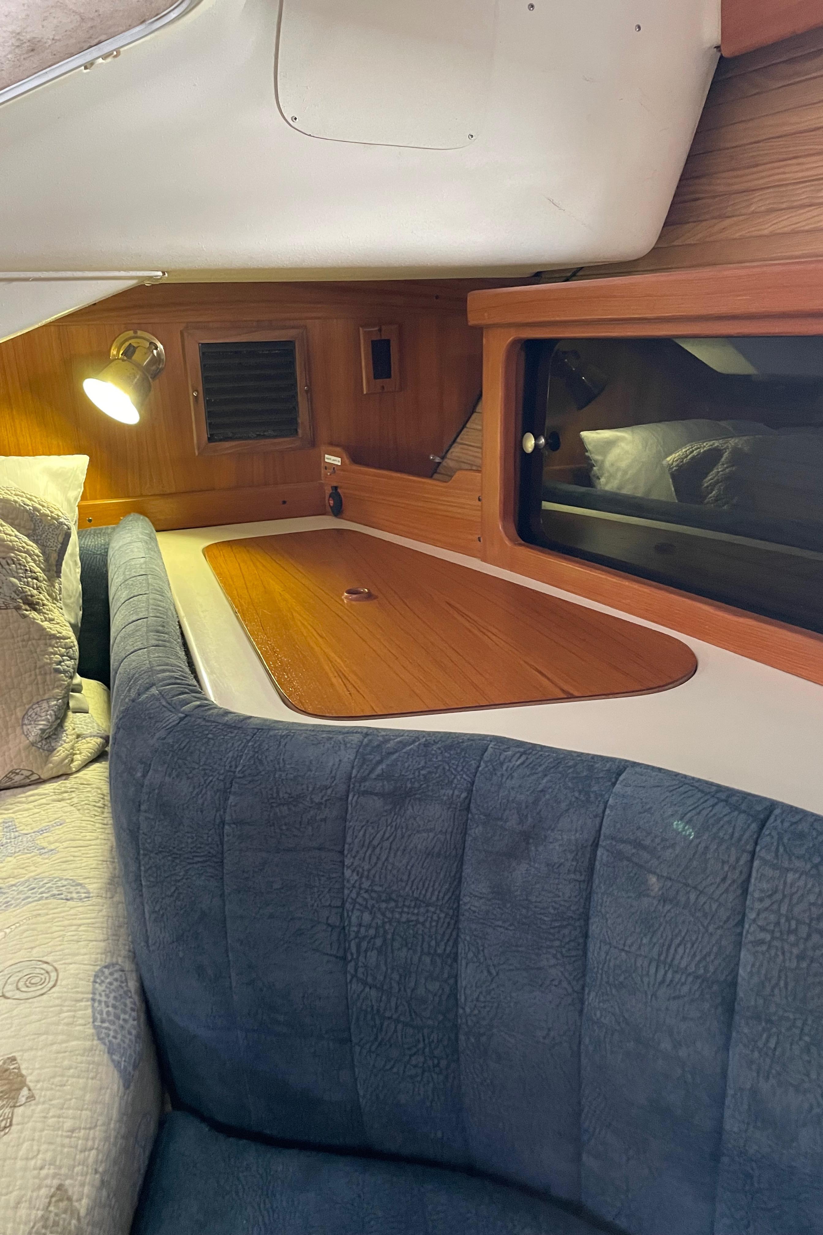 1998 Catalina 400 Cruisers
