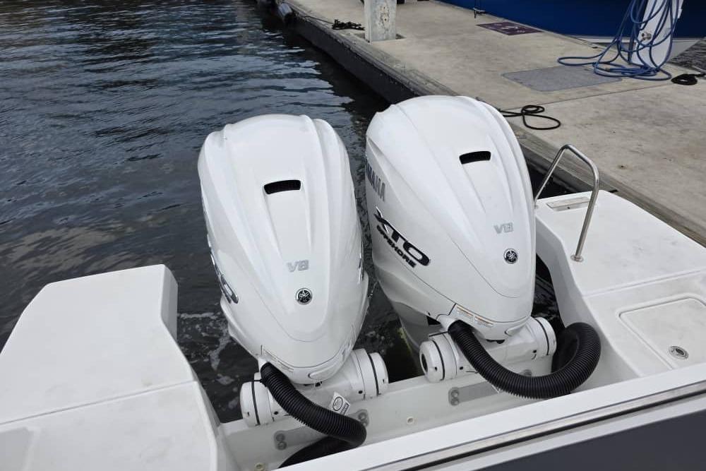 2024 Jeanneau Leader 10.5 CC Boat