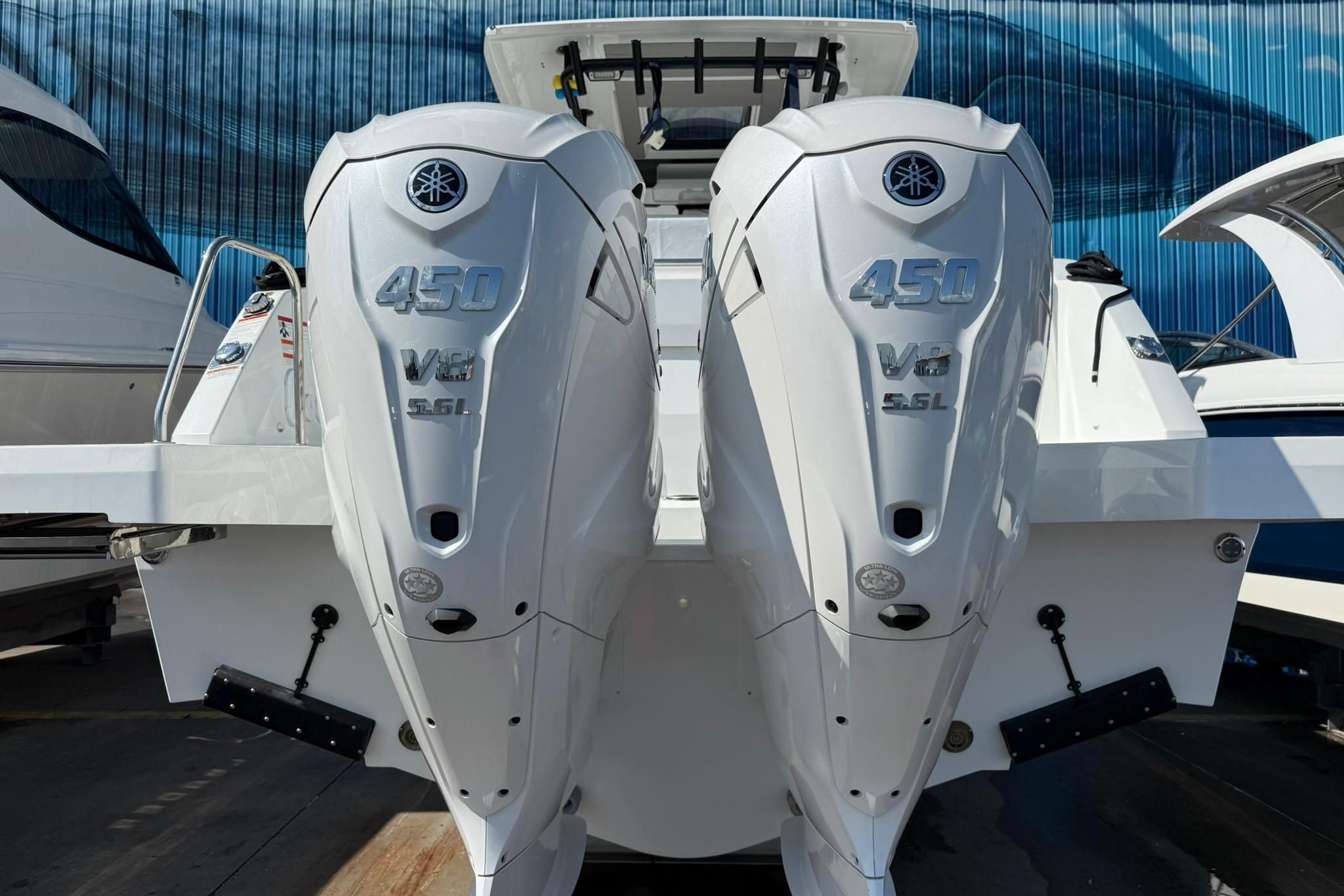 2024 Jeanneau Leader 10.5 CC Boat