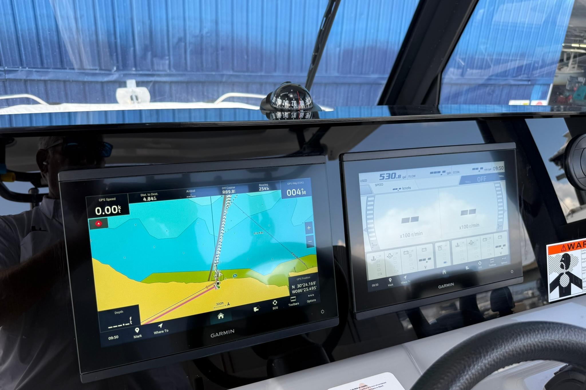 2024 Jeanneau Leader 10.5 CC Boat