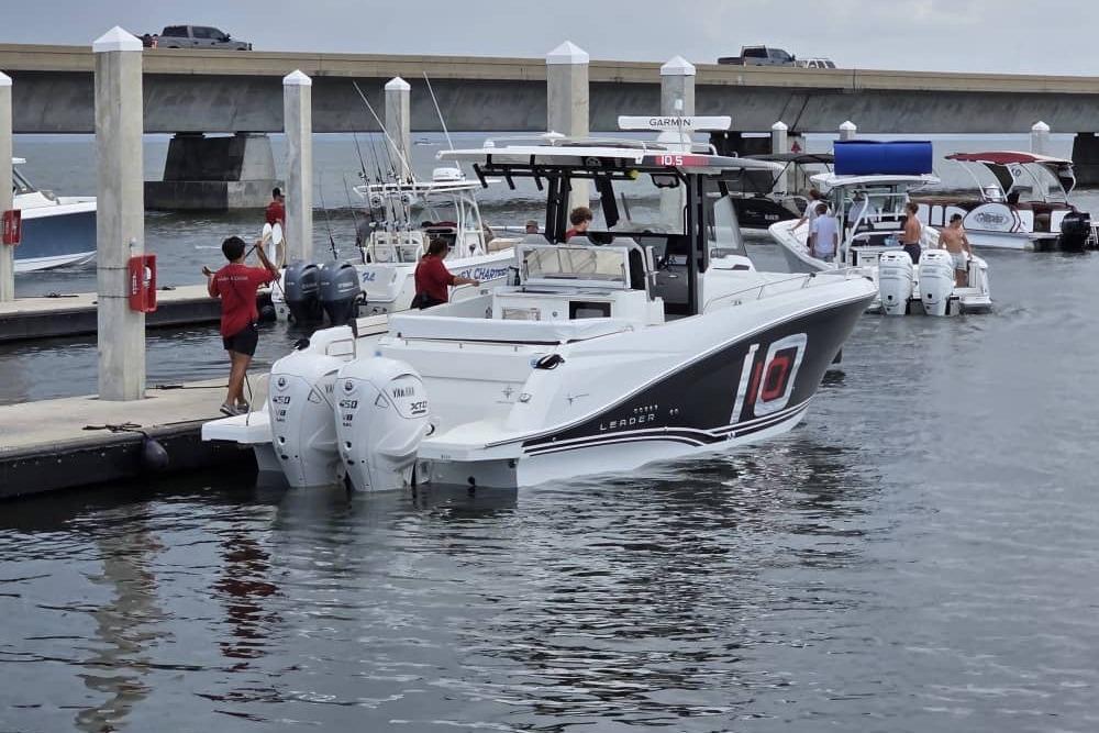 2024 Jeanneau Leader 10.5 CC Boat
