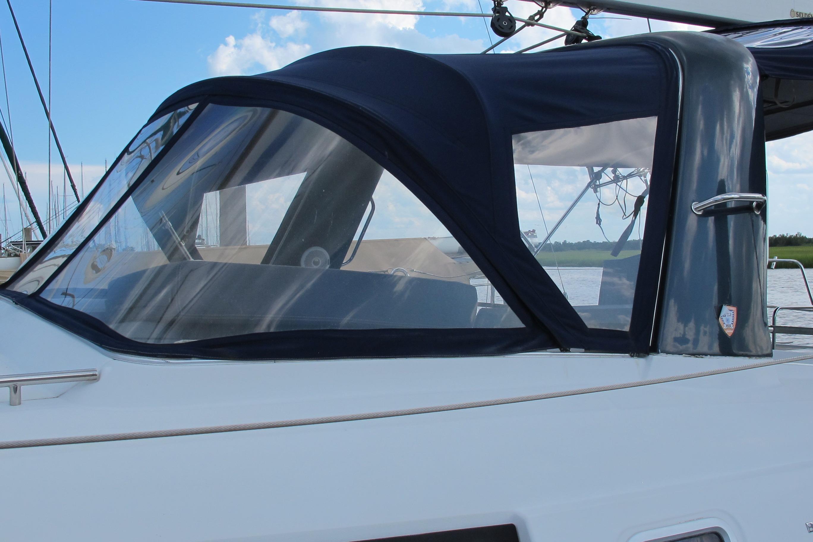 2016 Beneteau Oceanis 60 Boat