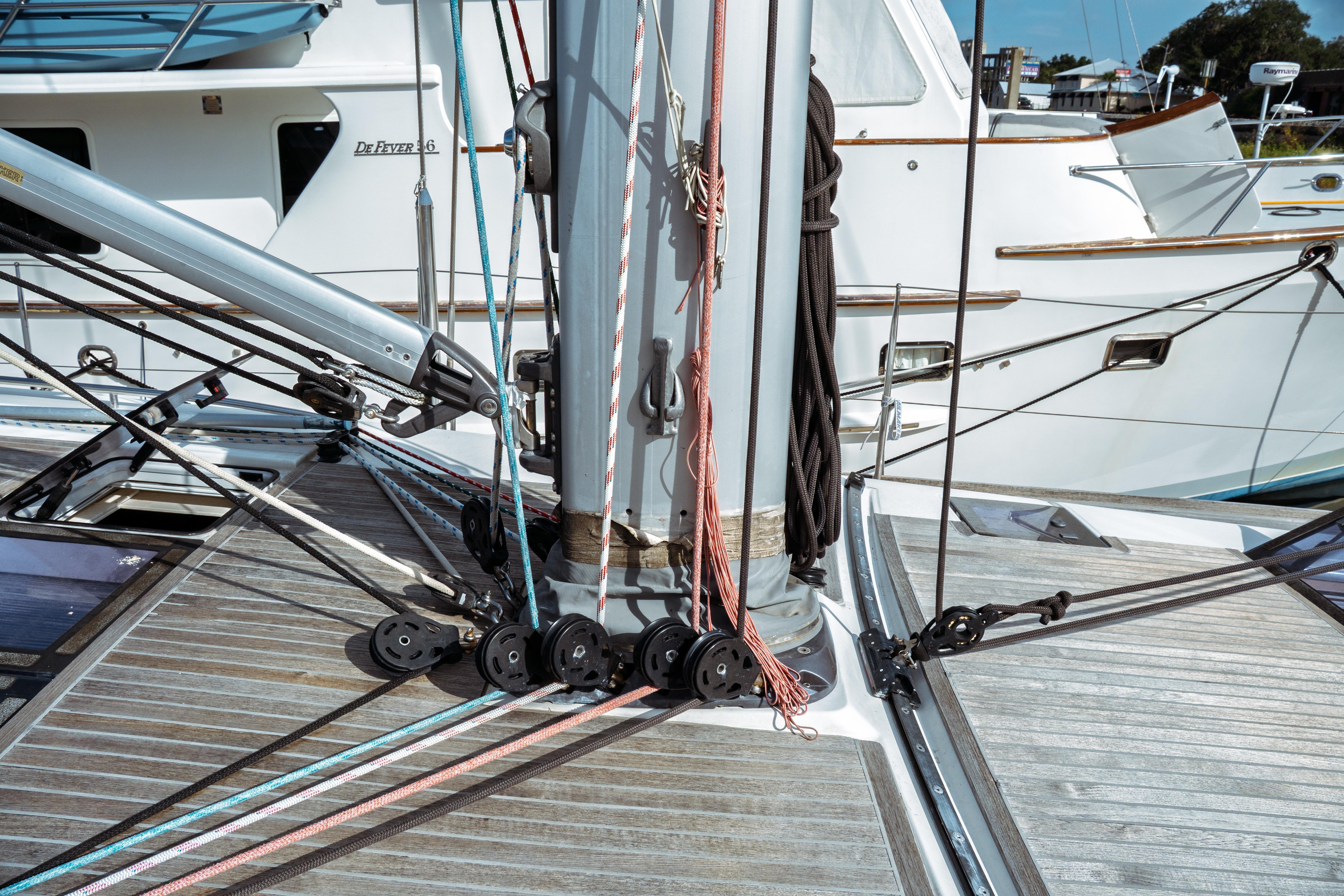2016 Beneteau Oceanis 60 Boat