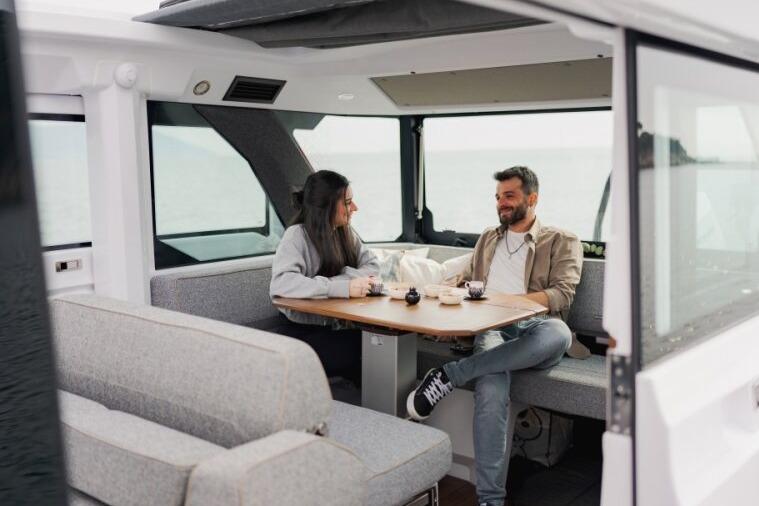 2027 Axopar 38 Cross Cabin Pilothouse