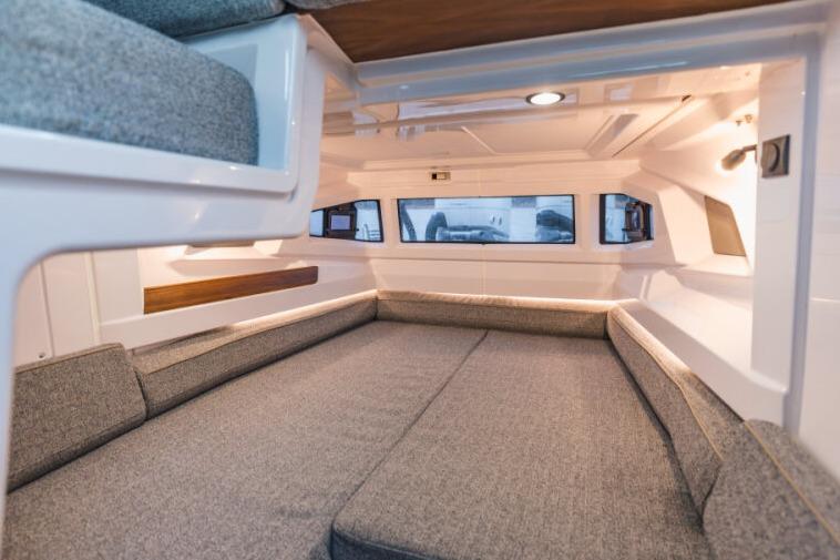 2027 Axopar 38 Cross Cabin Pilothouse