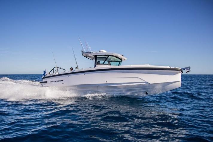 2027 Axopar 29 Ccx Center Consoles