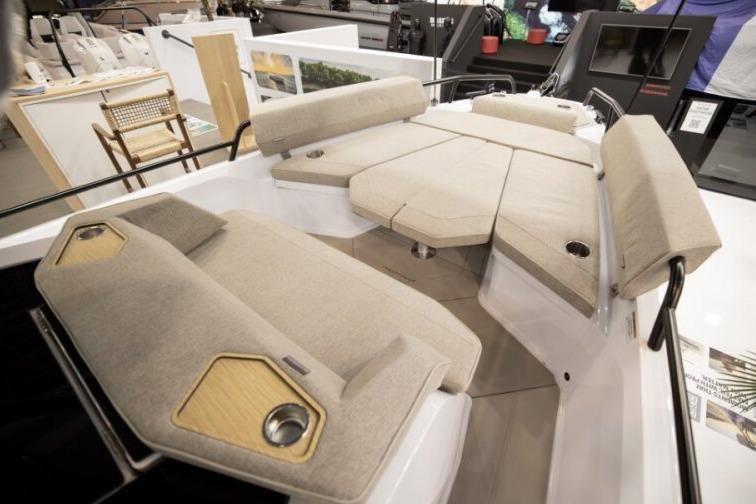 2027 Axopar 29 Xc Cross Cabin Walkarounds