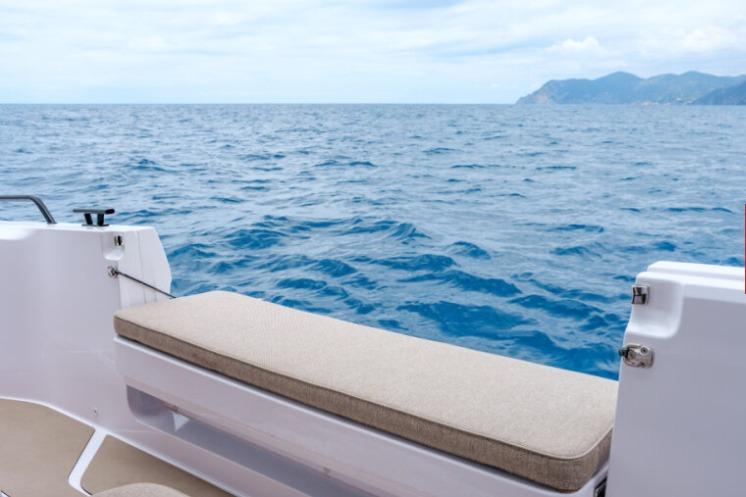 2027 Axopar 45 Sun-Top Sports Cruiser