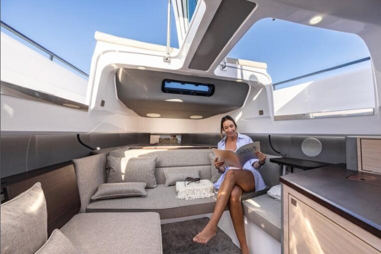 2027 Axopar 45 Sun-Top Sports Cruiser