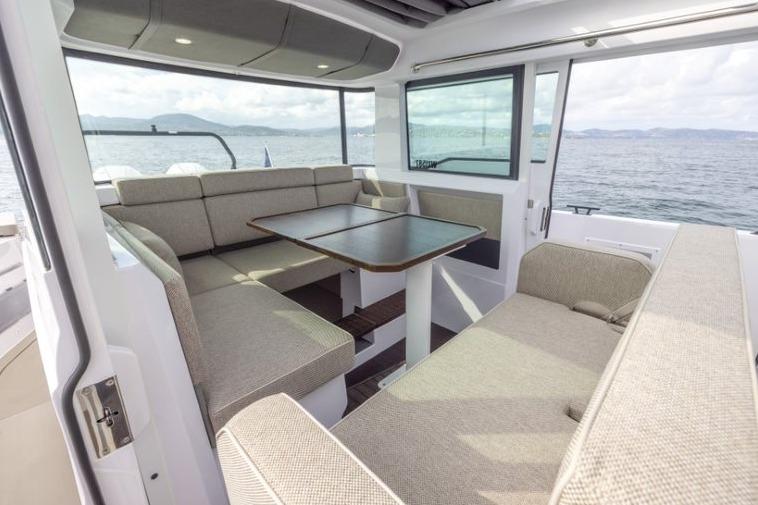 2027 Axopar 37 Xc Cross Cabin Center Consoles