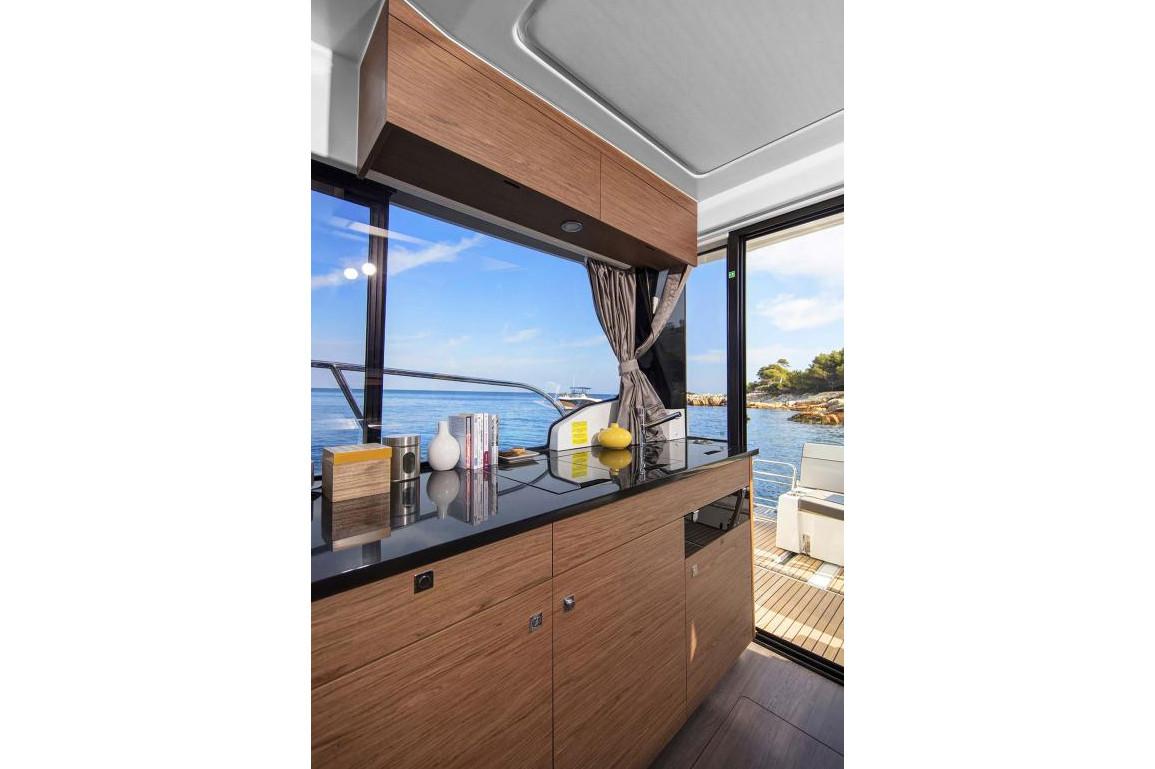 2022 Jeanneau Nc 1095 Cruisers