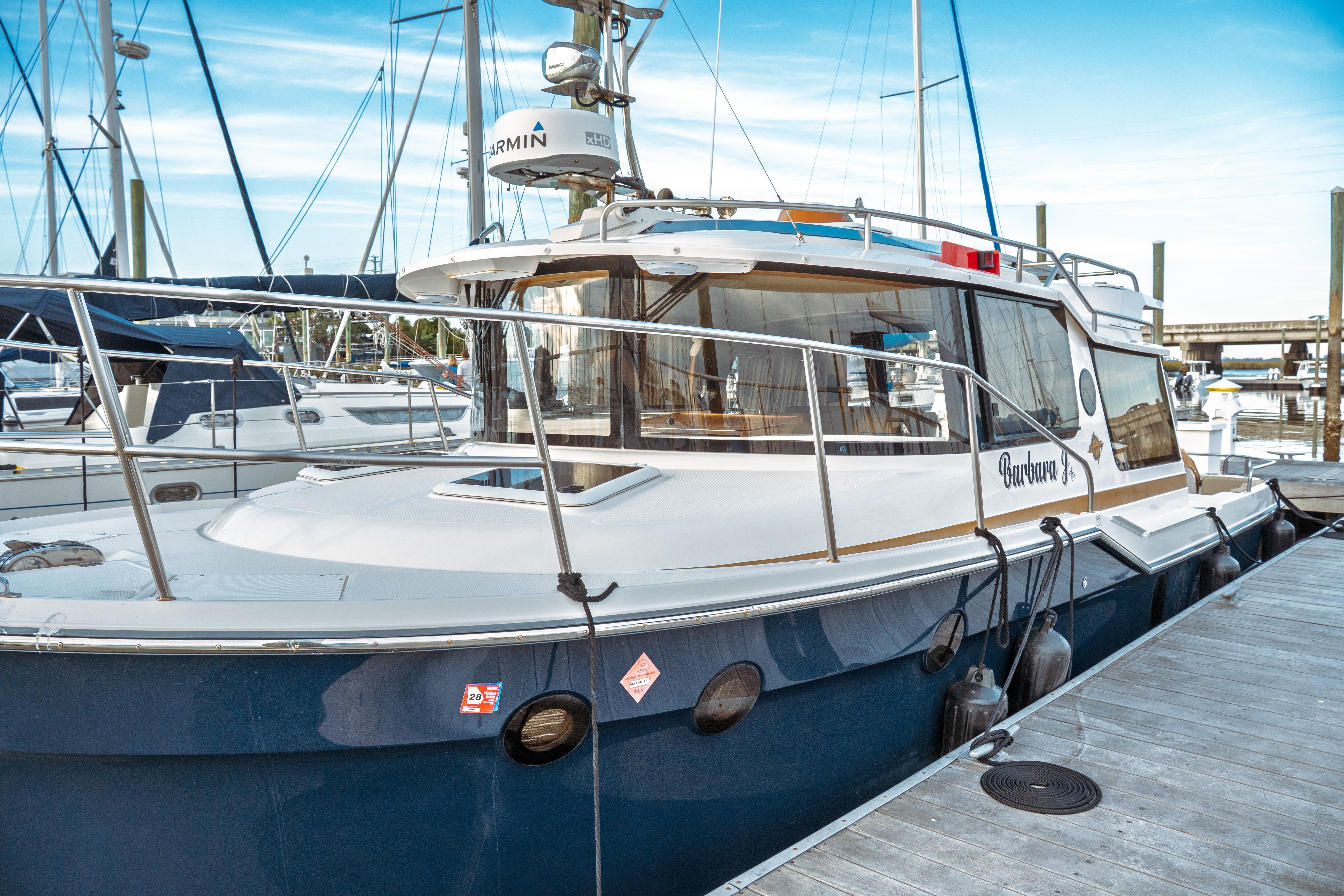 2022 Ranger Tugs R-29 S Trawlers