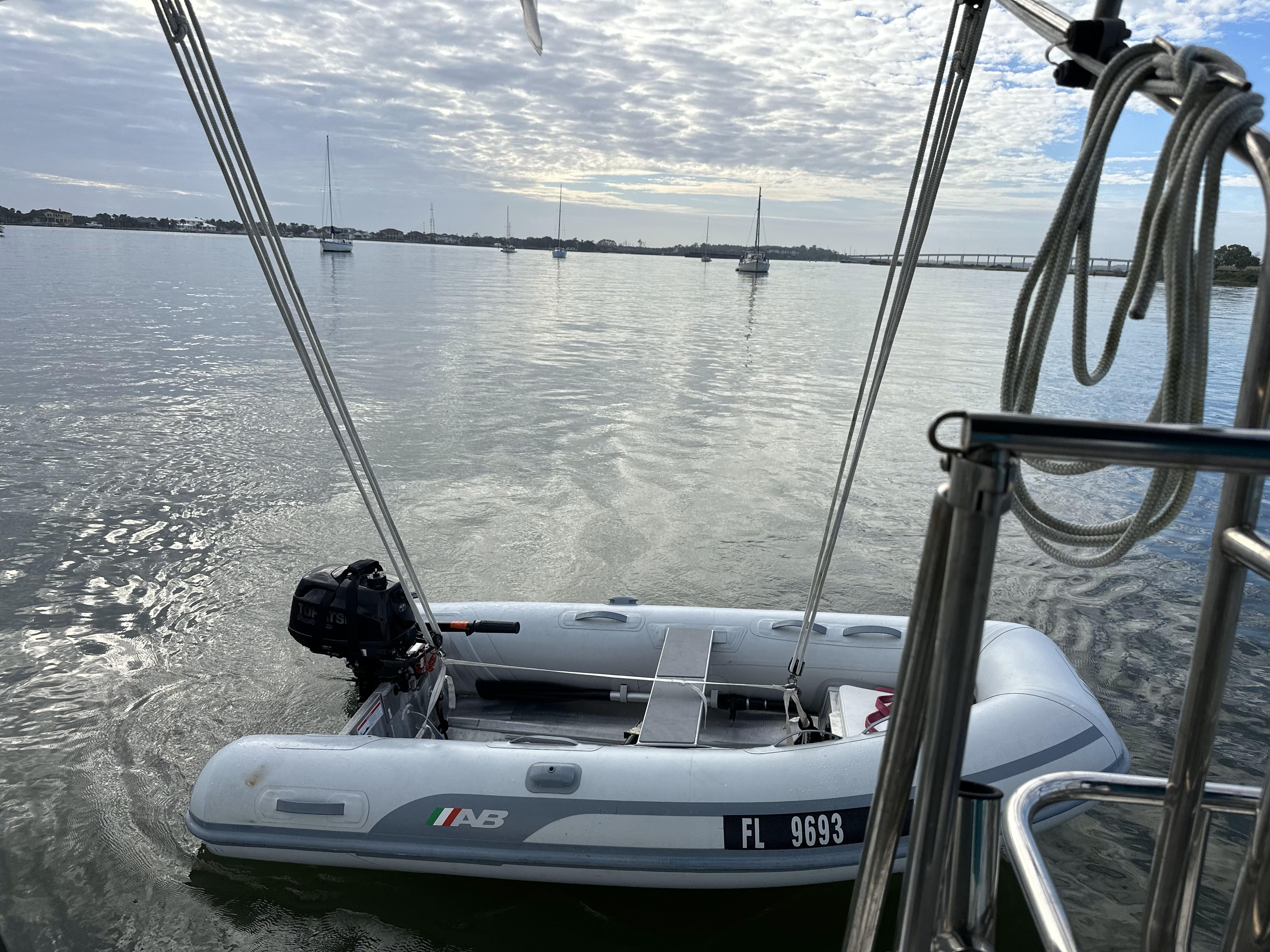 2020 Catalina 315 Cruisers