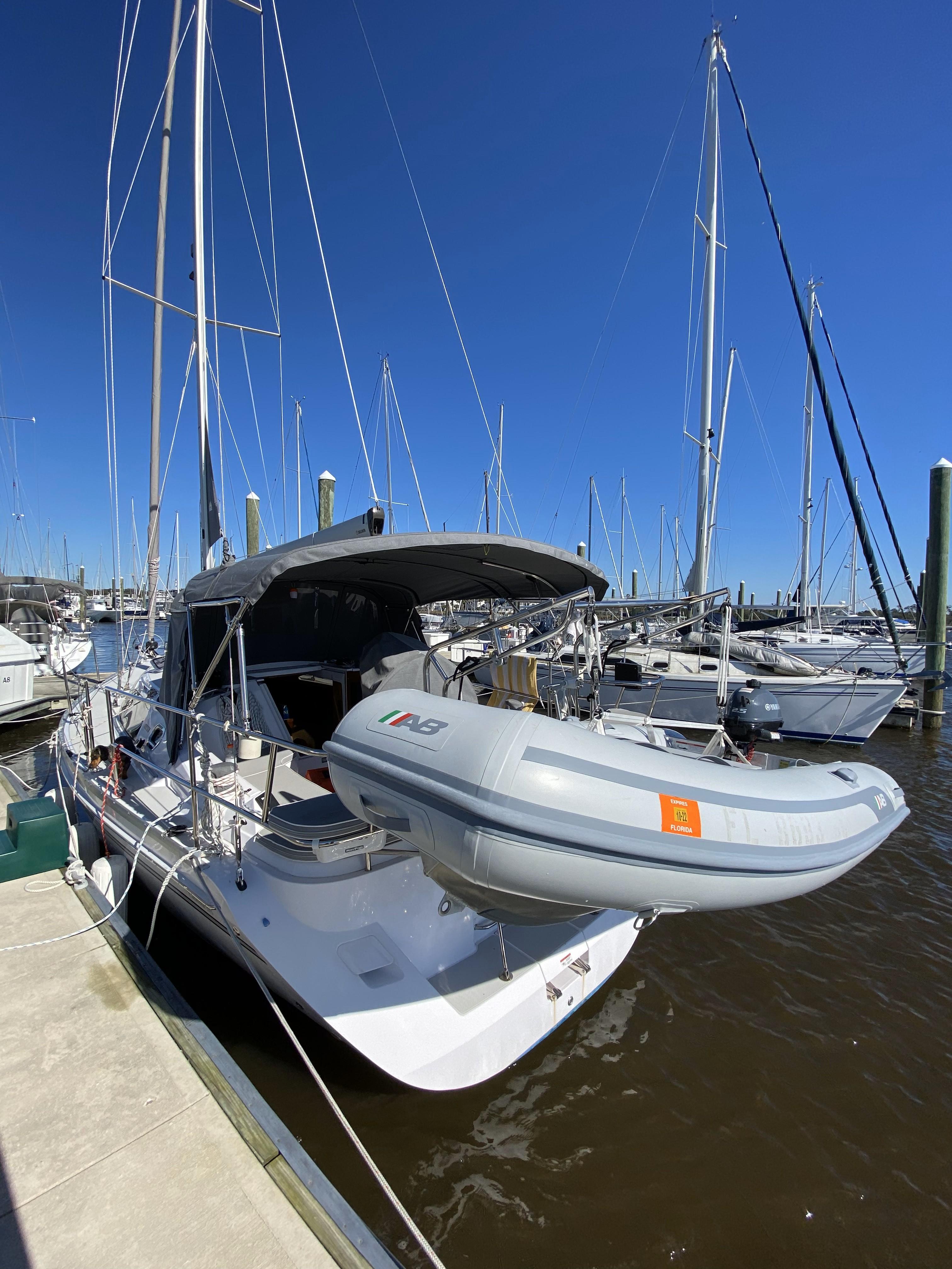 2020 Catalina 315 Cruisers