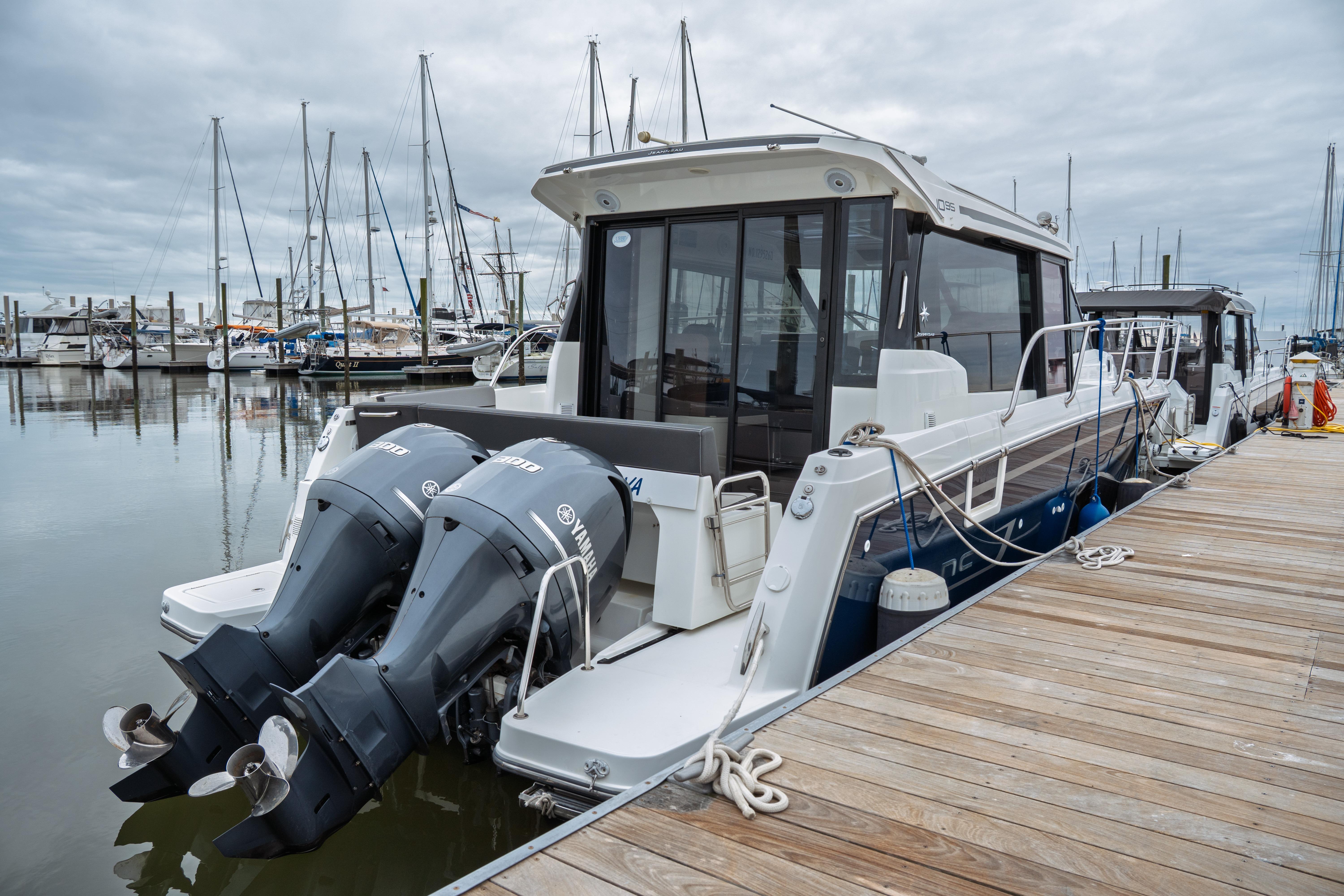 2019 Jeanneau Nc 1095 Cruisers